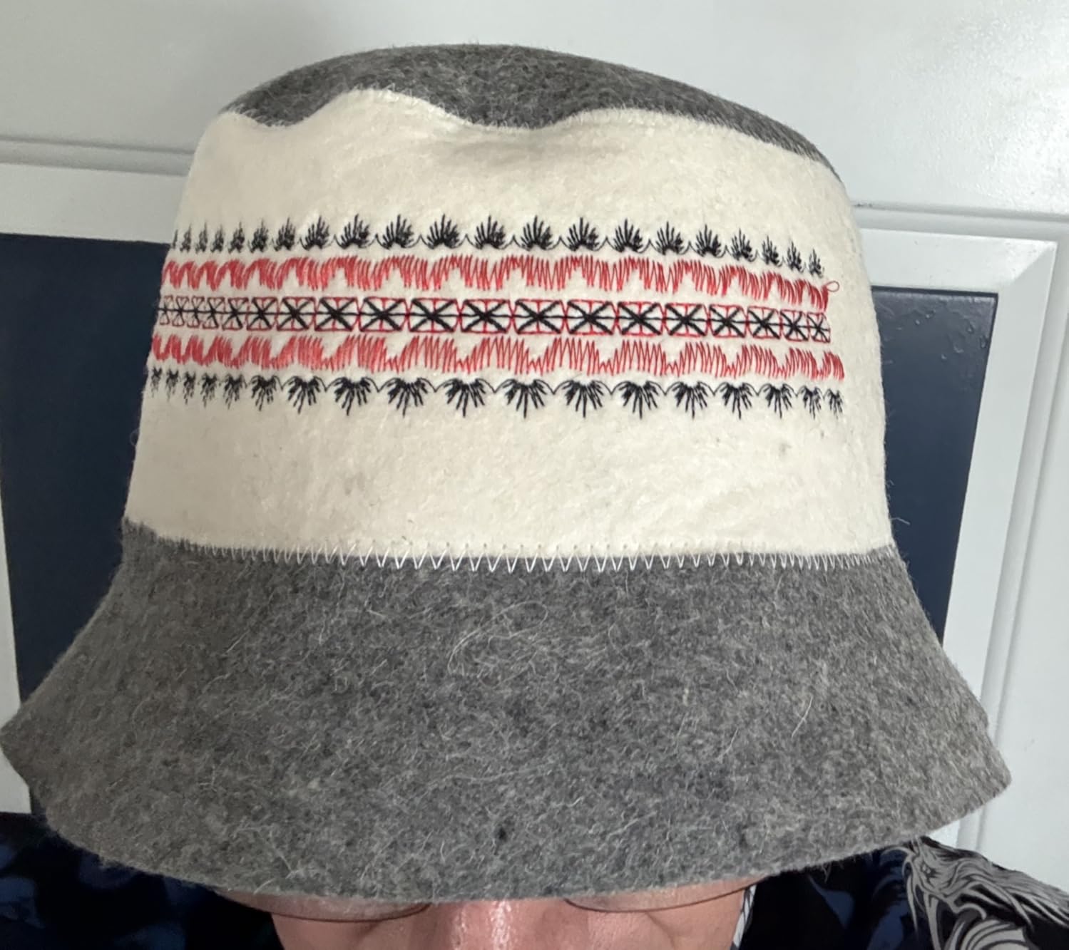 SHSH trade group Ukrainian Wool Sauna Hat Embroidered Ornament Vyshyvanka Ukraine Banya Bucket Sauna Hat for Women and Men Finnish Banya Cap customer photo 2