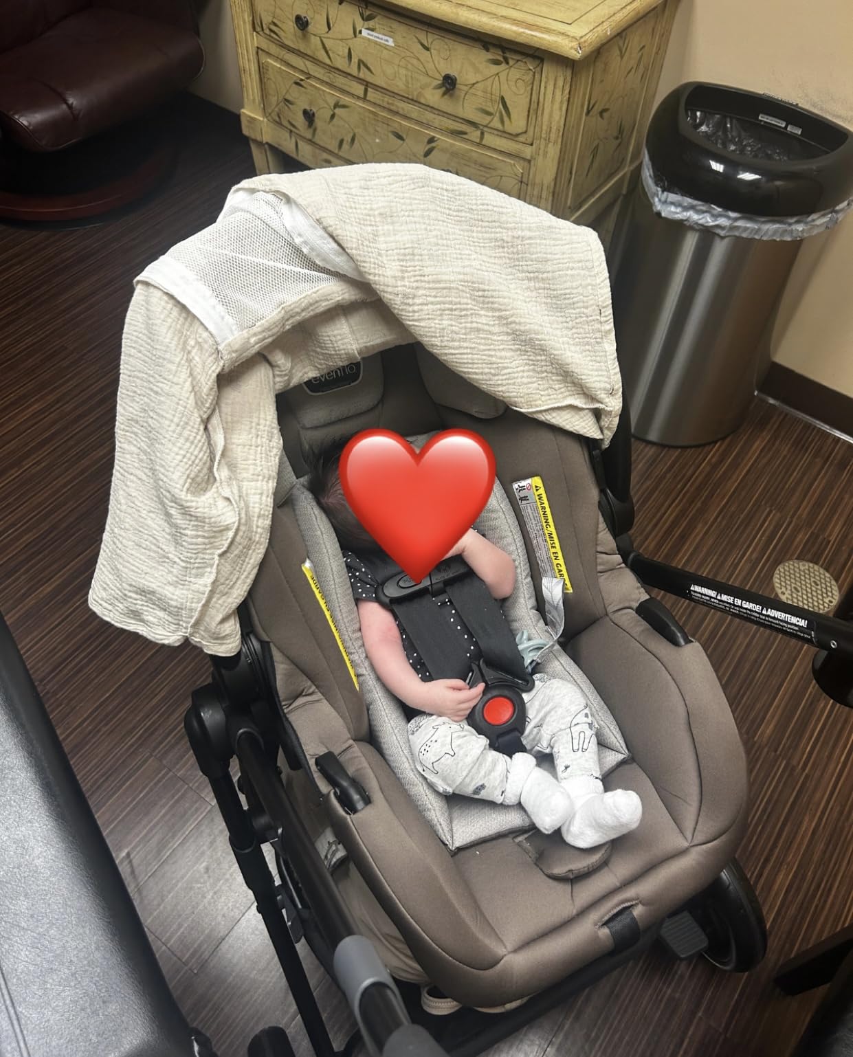 Pivot Modular Travel System w/LiteMax Preemie and Infant Car Seat | 6 Modes of Use, Rear-Facing Mode for Infants 3-30 lbs, Stroller use up to 50 lbs (Dusty Rose Pink) customer photo 1