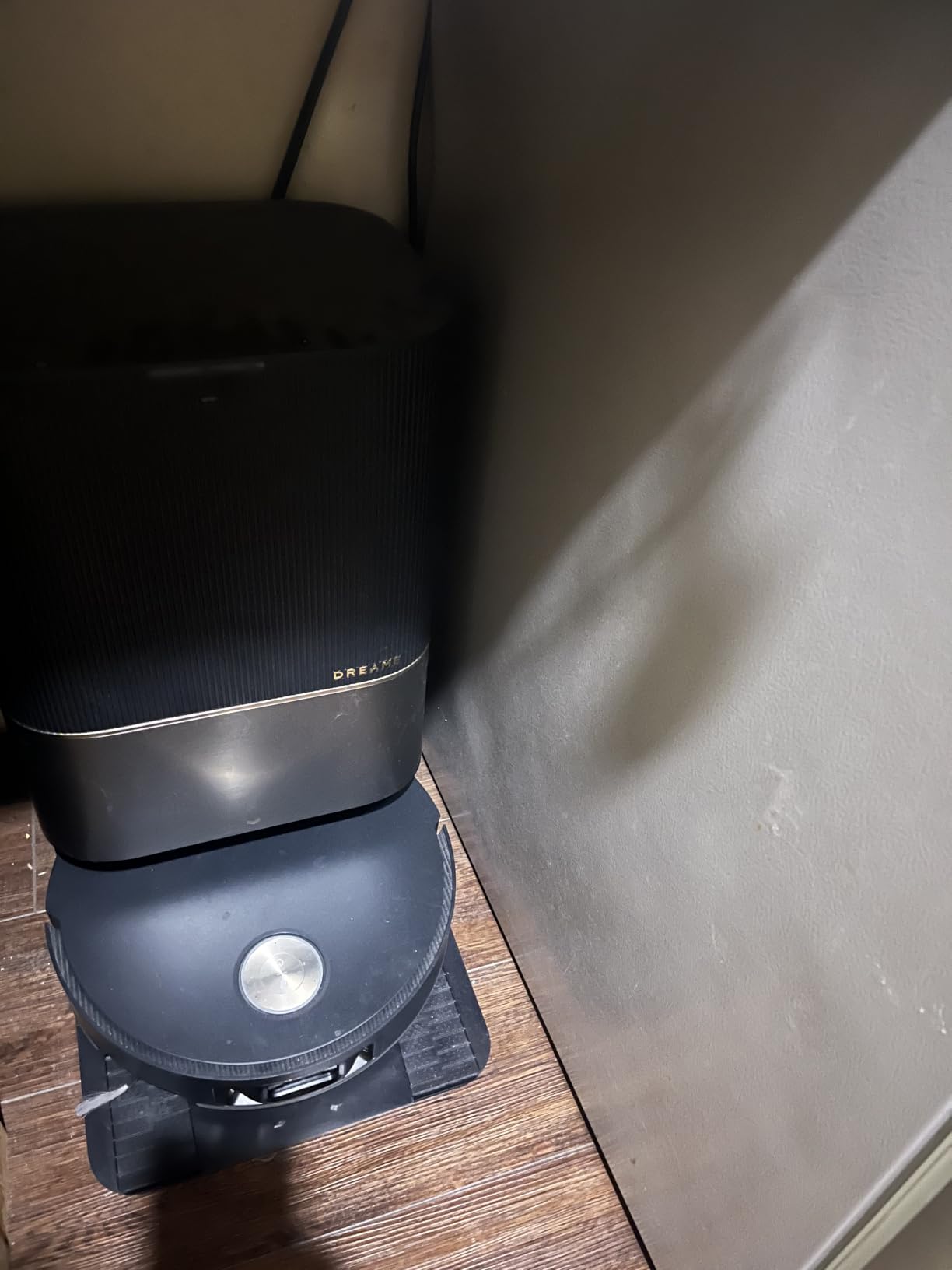 DREAME X50 Ultra Robot Vacuum and Mop with Auto-Empty and Mop Self-Cleaning, 20,000Pa Suction, Obstacle Avoidance and 360° Navigation, Corner to Edge Deep Cleaning, Detangling Brush customer photo 1