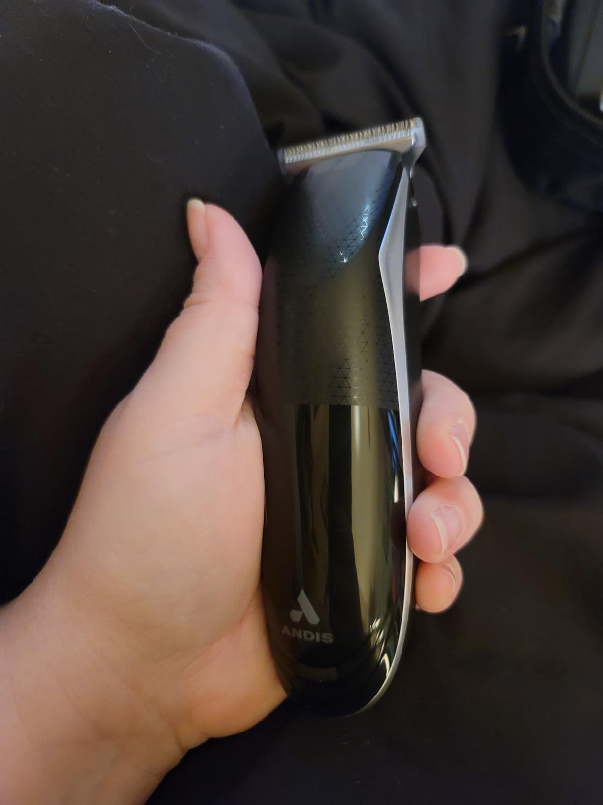 Andis 40000 inCRED Lithium-Ion Cordless Hair Clipper Kit, Titanium Blade | 18-piece kit with shears, combs & storage case, 90-min runtime, quiet cordless hair clipper kit customer photo 1