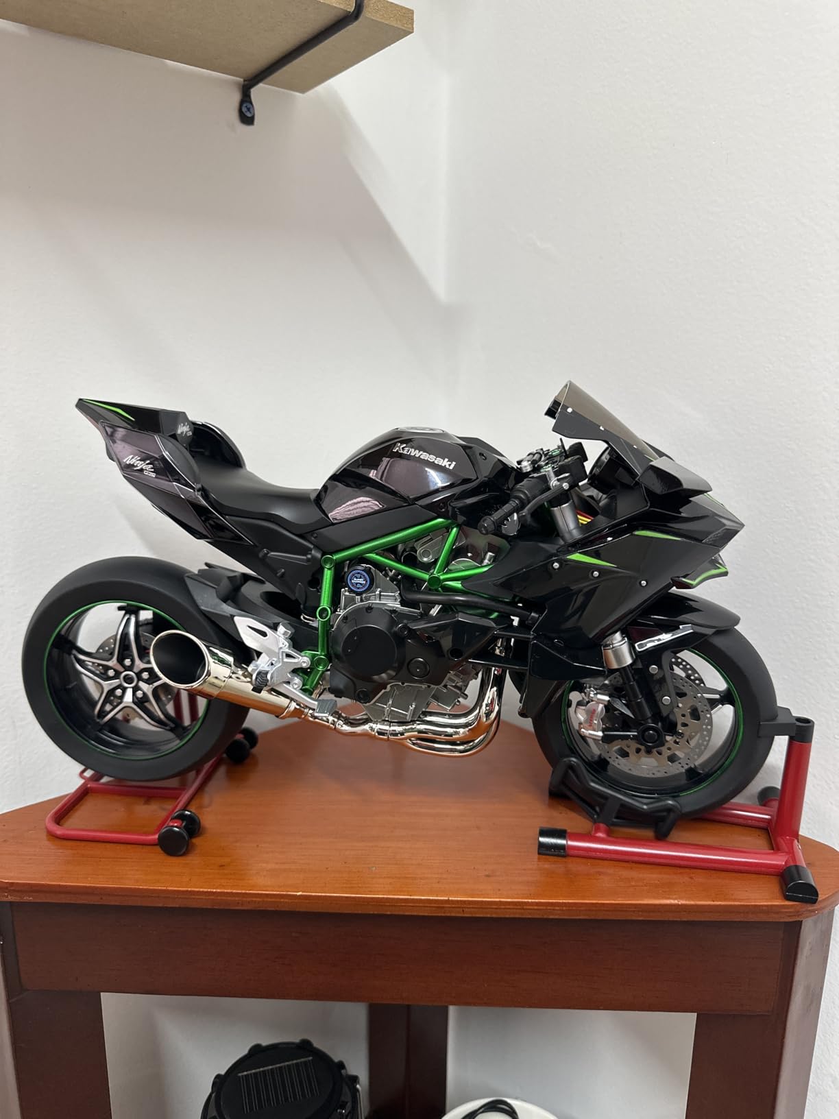 RZAPE Die Cast Motorcycle 1:6 Scale for Kawasaki H2R Motorcycles Alloy Racing Motorcycle Model Power Toy Motorcycles Collection Kawasaki Model Motorcycles customer photo 2