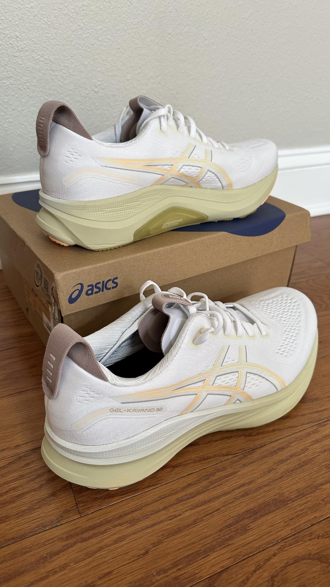 ASICS Men's Gel-Kayano 32 Running Shoes customer photo 1