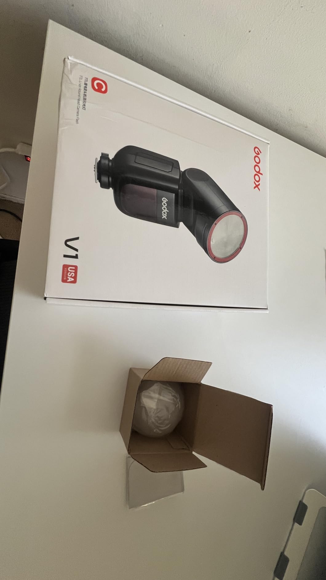 Godox V1-S Camera Flash for Sony Speedlite 76Ws 2.4G TTL 1/8000 HSS Round Head customer photo 1