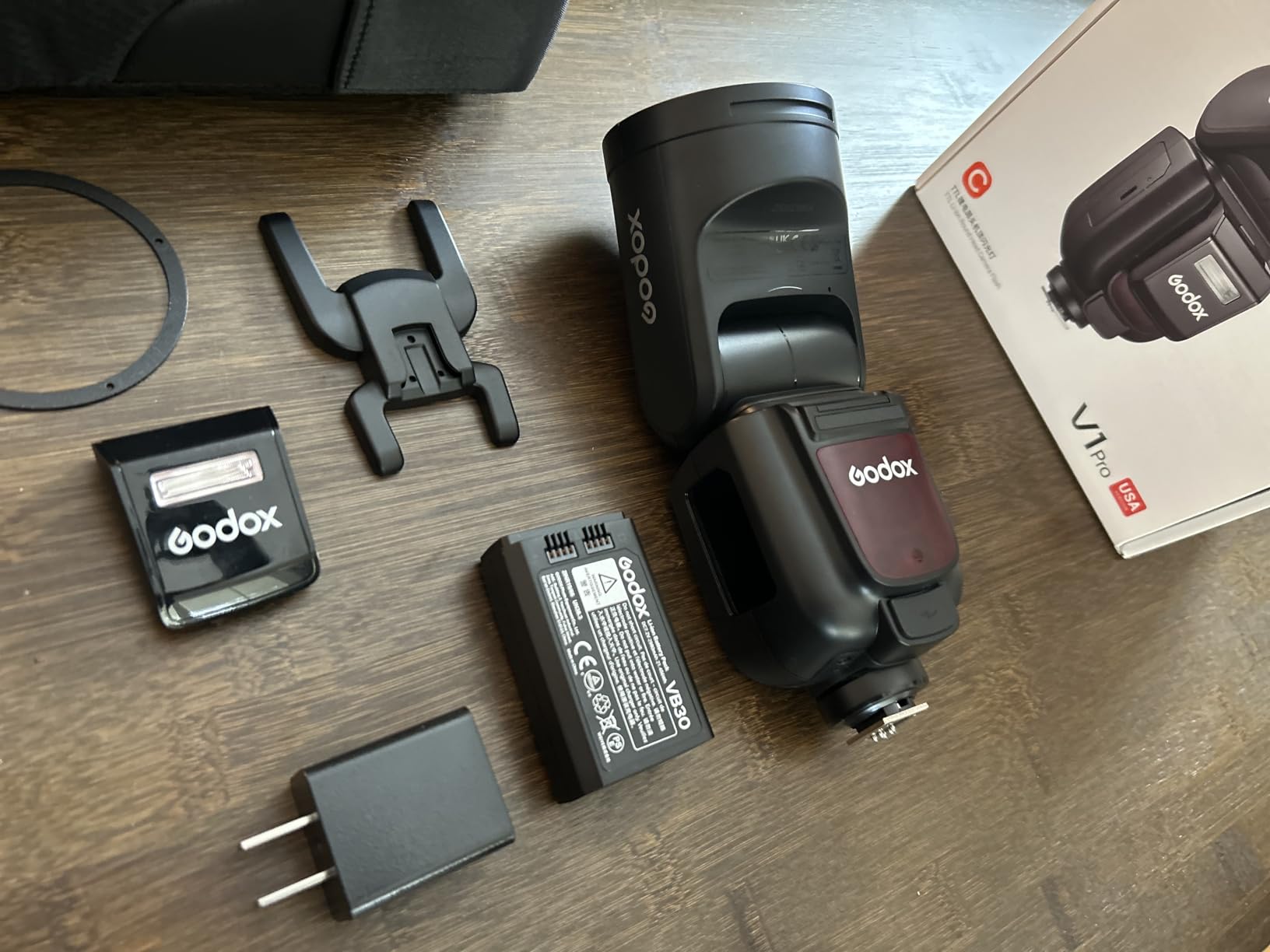 Godox V1 Pro C V1Pro-C Camera Flash for Canon Camera Flash Speedlite customer photo 2