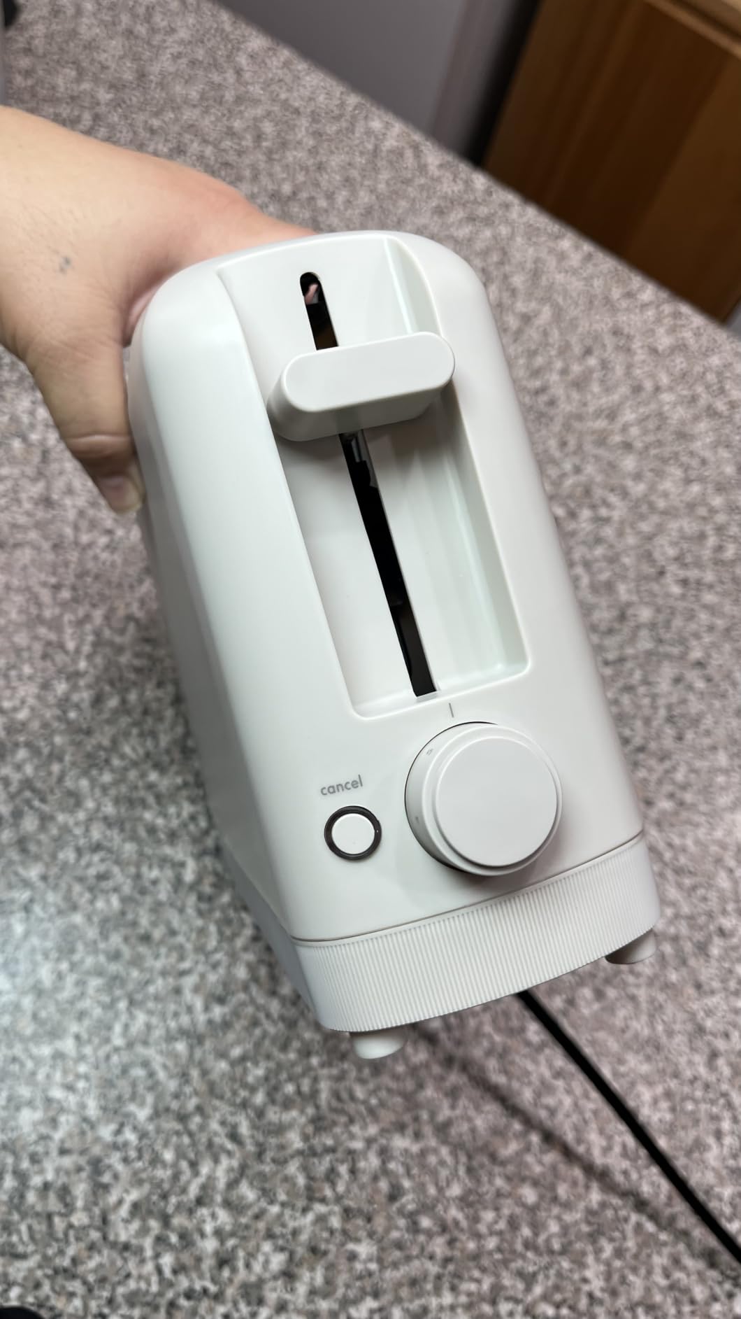 bella Fits-Anywhere™ Slim Toaster, 4 Slice Extra Long & Wide Slot, Oatmilk customer photo 1