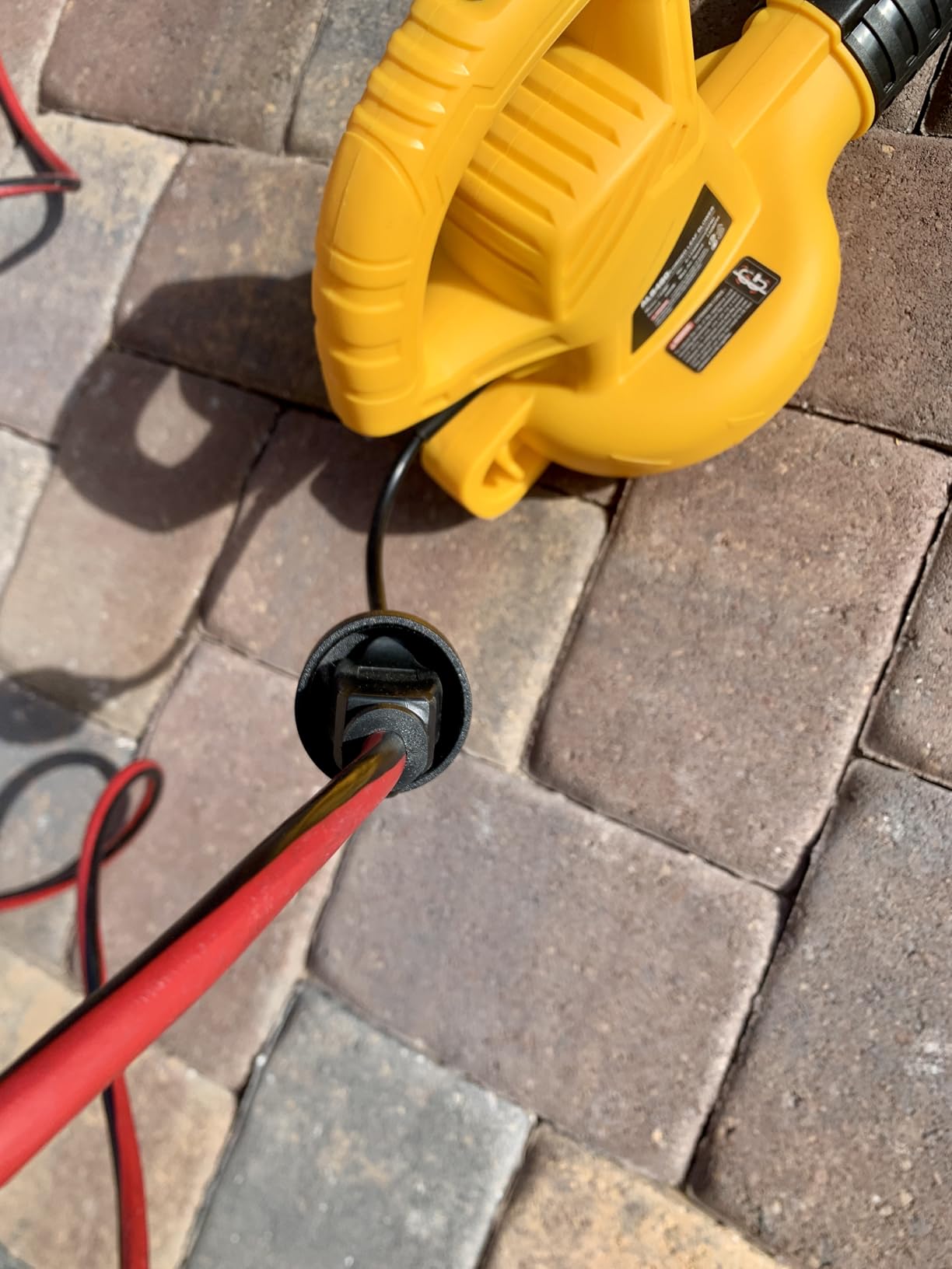 Alloyman Roof Gutter Cleaning from The Ground, 40V Cordless Leaf Blowers | 55