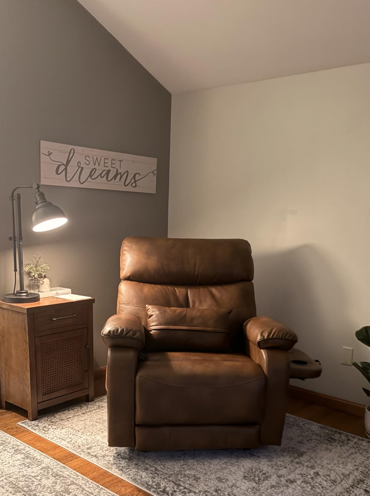 Dual Motor Power Lift Recliner Chair for Adult & Elderly, Leather, Brown | Infinite Position Lay Flat Lift Chair with Heat & Massage, Cup Holder, Lumbar Pillow, Wireless Charger, USB Ports, Leather customer photo 2