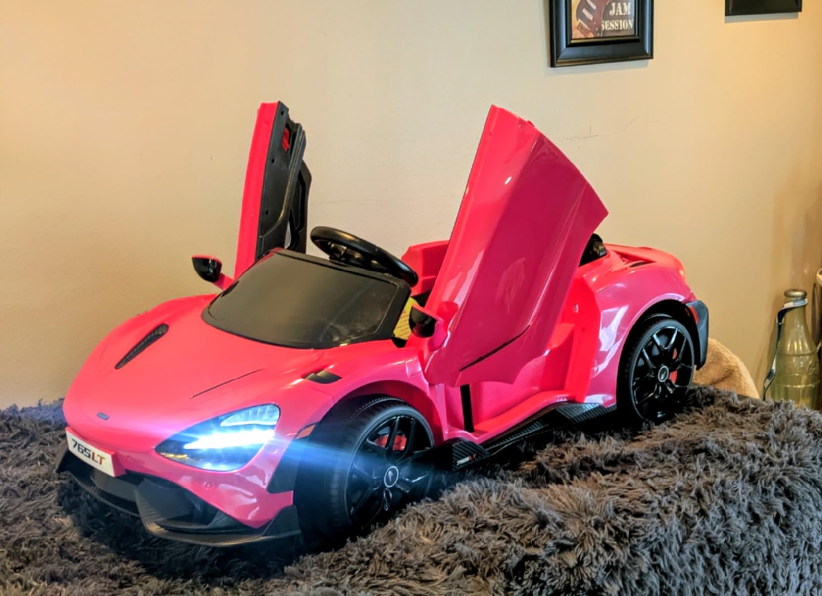 Kids Ride-on Car Licensed McLaren765LT for 3-6Years Old, Electric car 12V Battery Powered Electric Vehicle, w/Parent Remote, Music Player, LED Lights, Smooth Start, 3 Speeds, Pink customer photo 2