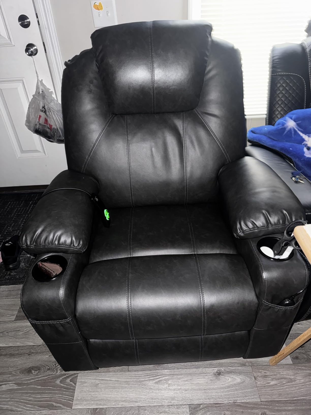 MCombo Oversized Power Lift Recliner Chair for Elderly, Lift Chair with Heat and Massage for Big and Tall, USB&Type C Ports, Cup Holders, Faux Leather R7510 (Dark Brown, Large-Wide) customer photo 2