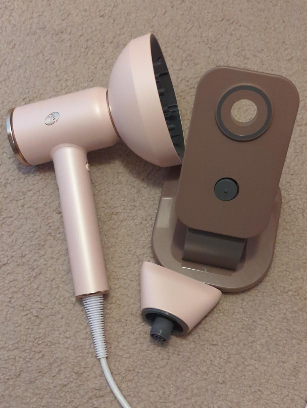 T3 Women's T3 Aire IQ Intelligent Hair Dryer customer photo 2