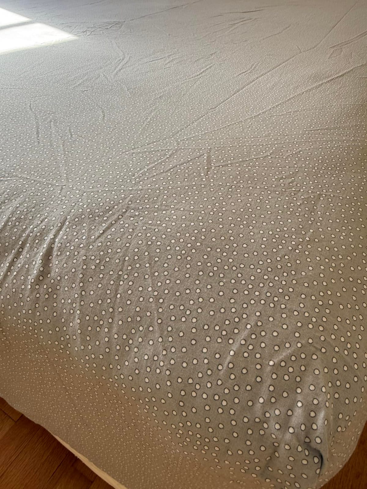LANE LINEN Queen Sheet Set 100% Organic Cotton Cooling Soft - Glacier Grey customer photo 2