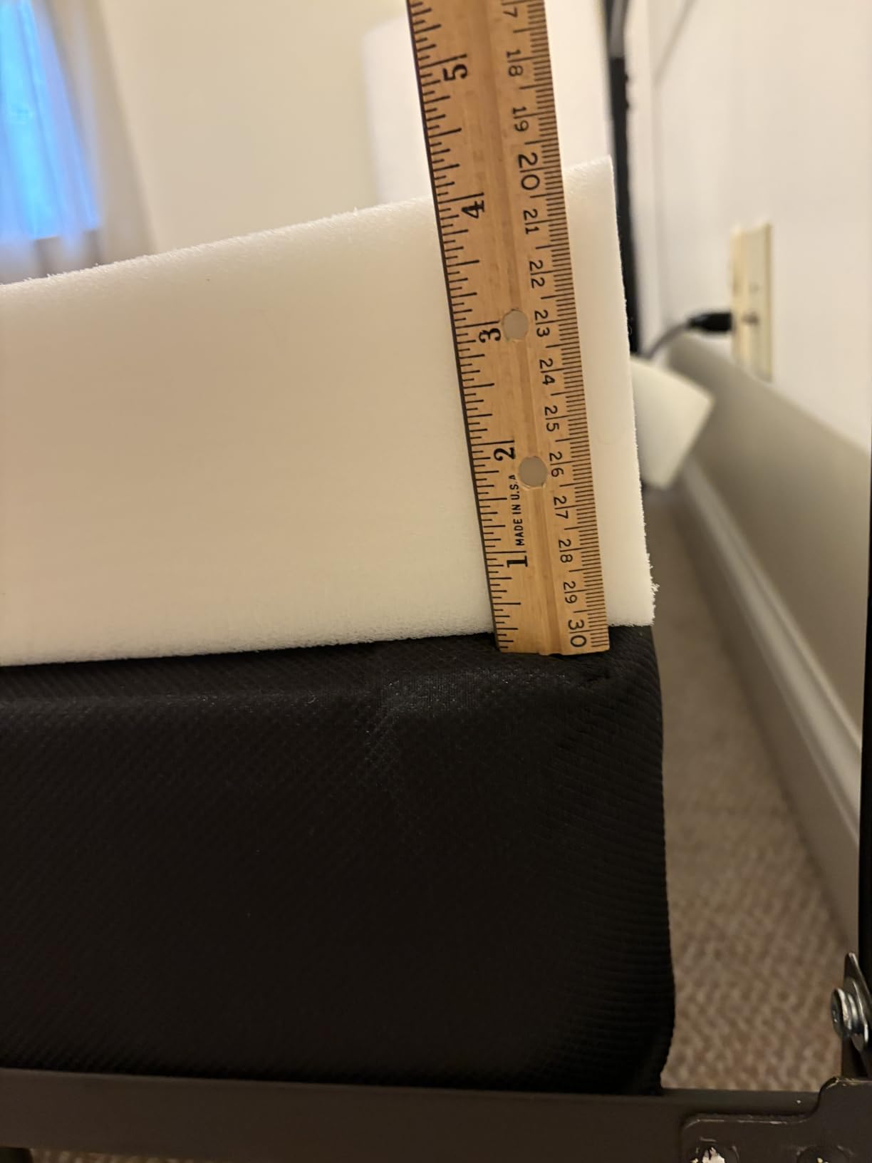 Mattress Wedge, 4-Inch Inclined Bed Wedge Mattress Topper, Queen Size customer photo 2