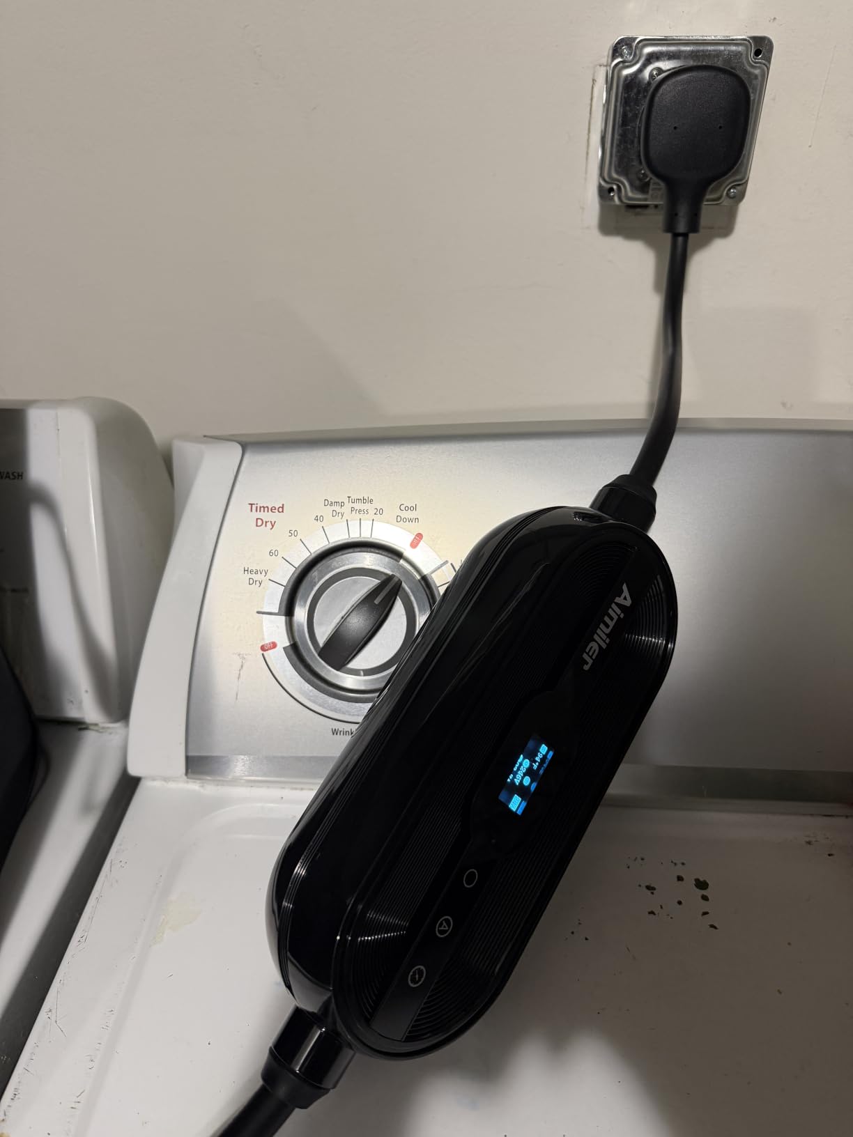 AIMILER Level 2 Electric Vehicle (EV) Charger(WiFi APP/Plug-Play), 40A, 25ft Cable ETL Certified, 220V-240V NEMA 14-50P Plug EVSE w/ J1772 Connector, Portable EV Car Charging Stations (Jet) customer photo 1