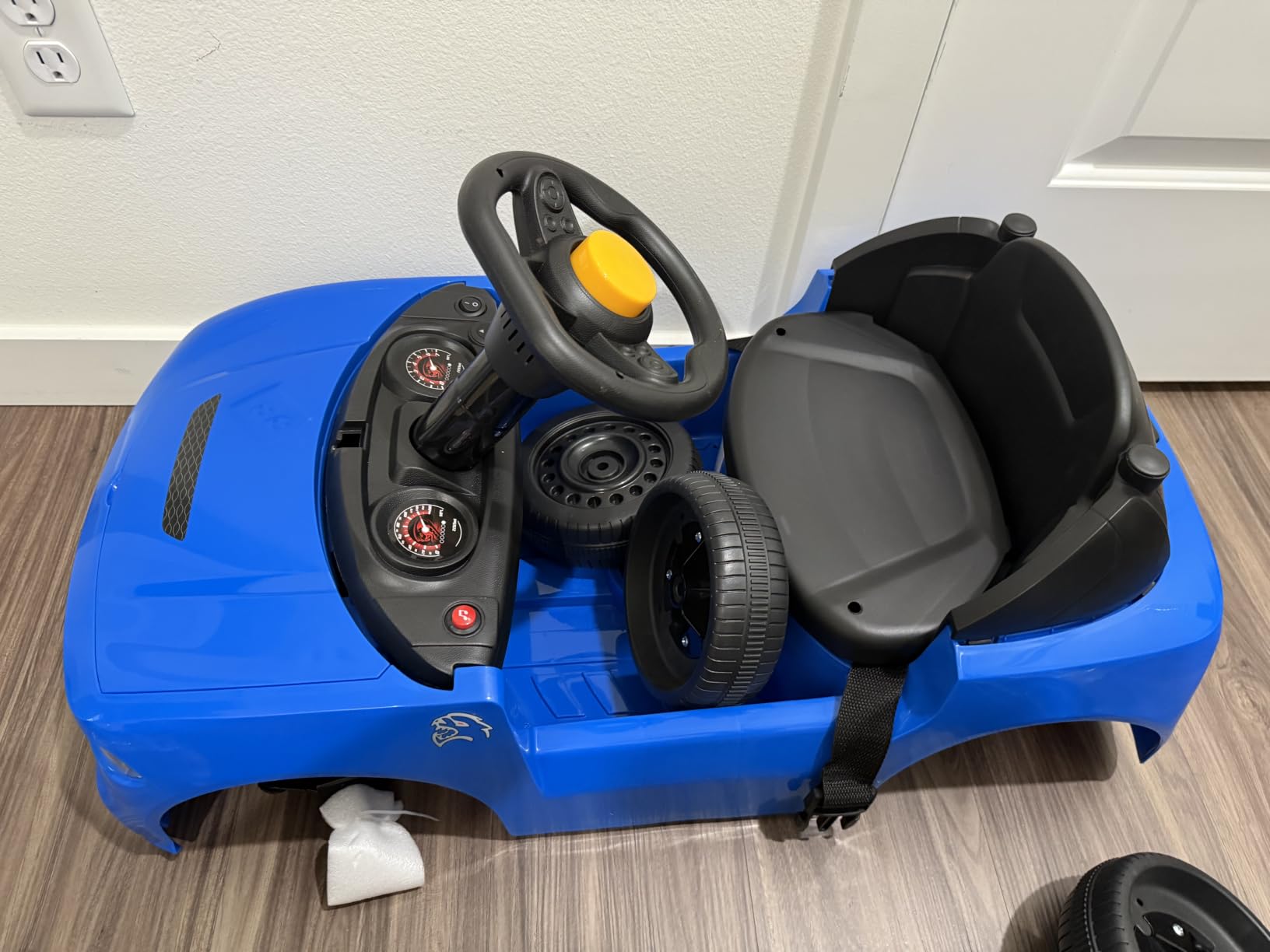 Licensed Dodge Police Electric Ride on Car for Toddlers 1-3 w/Lights & Horn customer photo 1