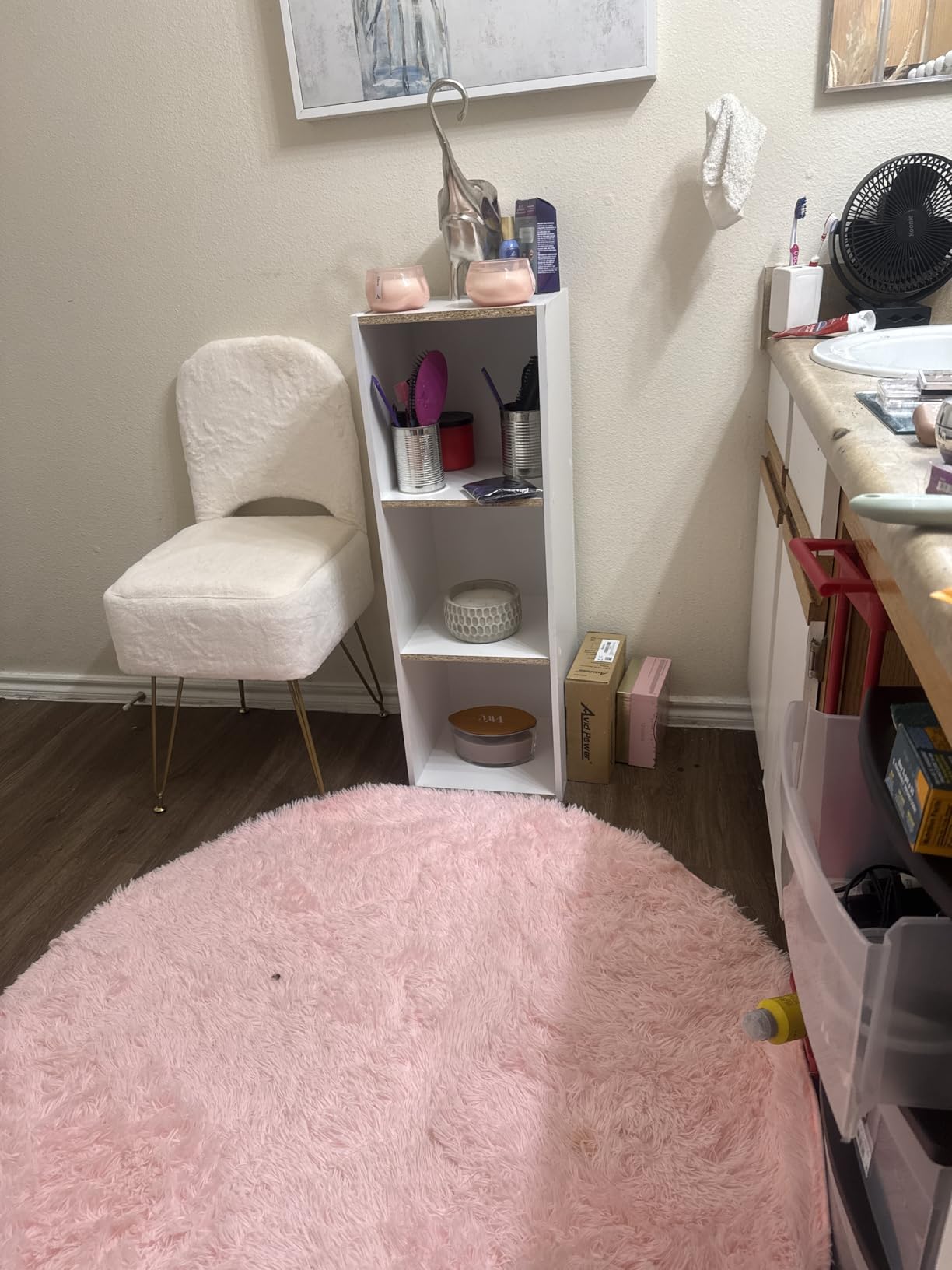 Amazon Basics 5-Cube Bookcase Compatible with Fabric Storage Cube Organizers, White customer photo 1