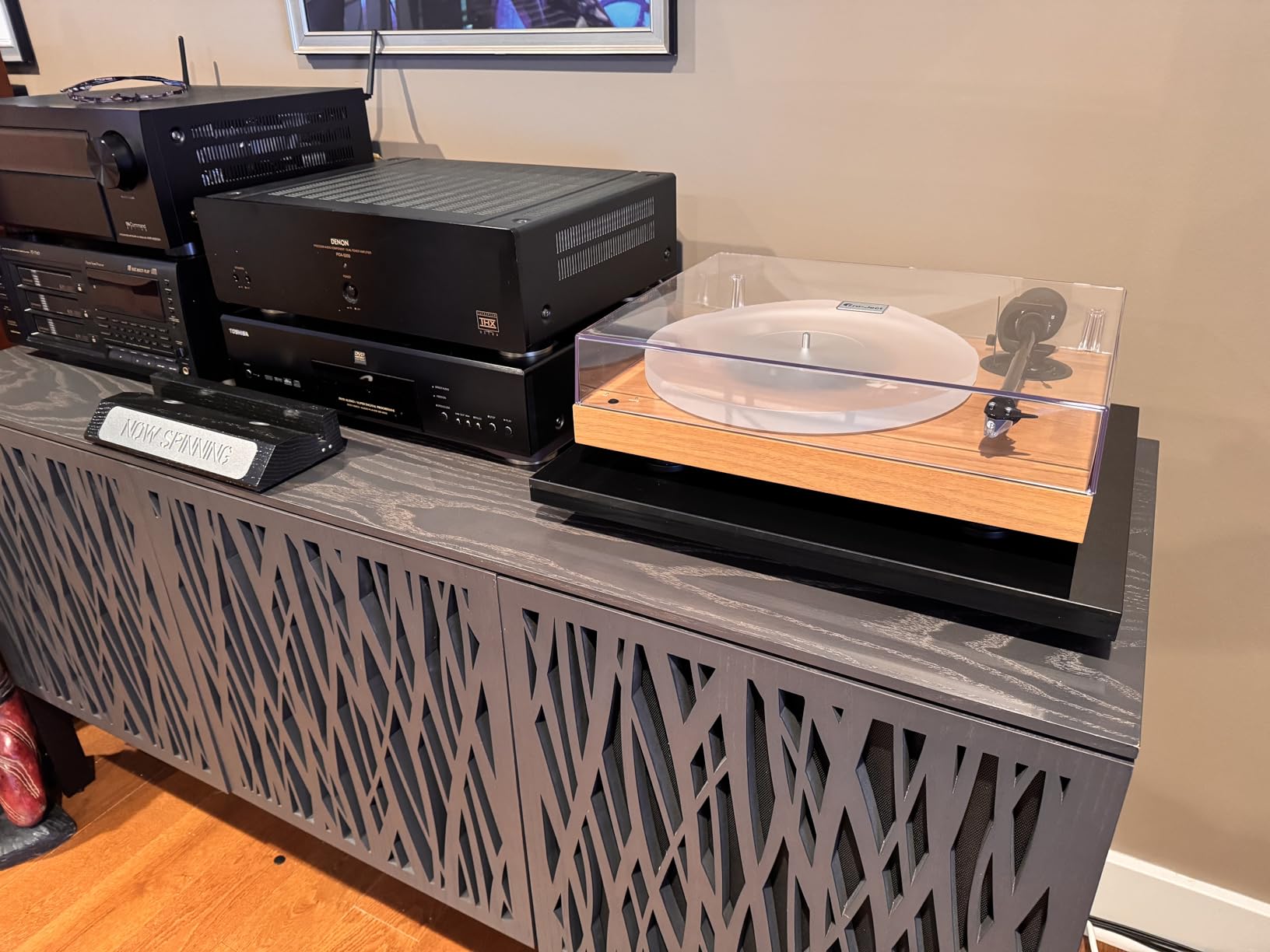Pro-Ject X1 B Turntable with Pick it Pro Cartridge (Walnut) customer photo 2