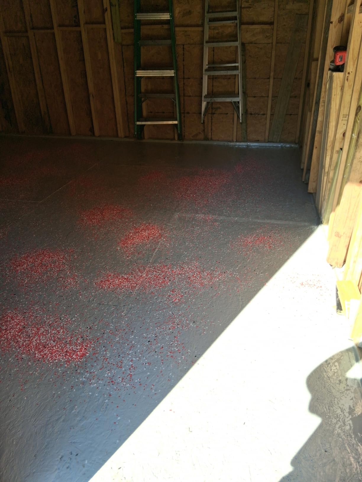 McKinnon Garage Floor & Concrete Epoxy Kit 1 Gallon, 100% Solids | Zero-VOC, high-gloss coating for commercial & residential floors. 100% solids, durable, chemical resistant customer photo 2