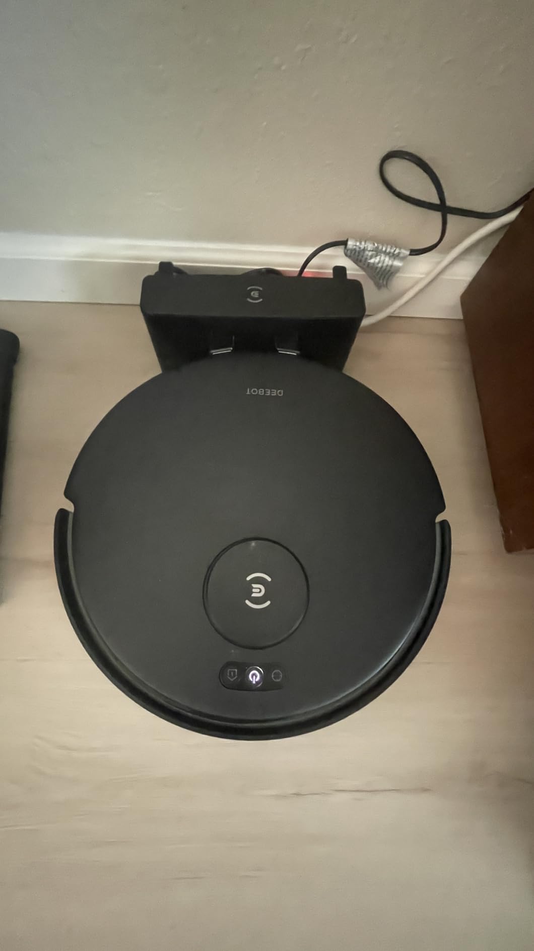 DEEBOT N20 Robot Vacuum Cleaner and Mop, 8000Pa Strong Suction, ZeroTangle Brush, 300 Minutes Runtime, TrueMapping Intelligent Path Planning customer photo 1