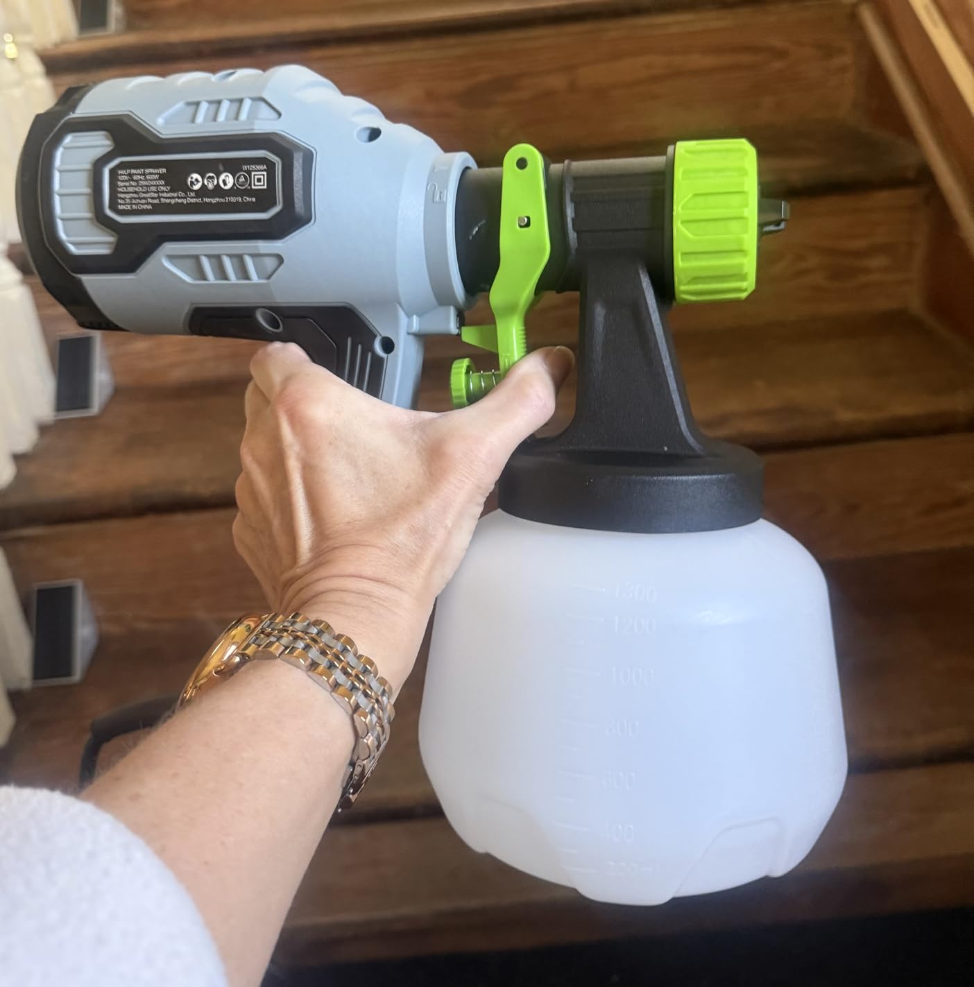 WORKPRO 600W HVLP Paint Sprayer with 4 Nozzles & 44 fl.oz Container, 3 Spray Patterns, Adjustable Flow, 1300ml, For Furniture, Cabinets, Fence, Walls, Doors, DIY Projects customer photo 1