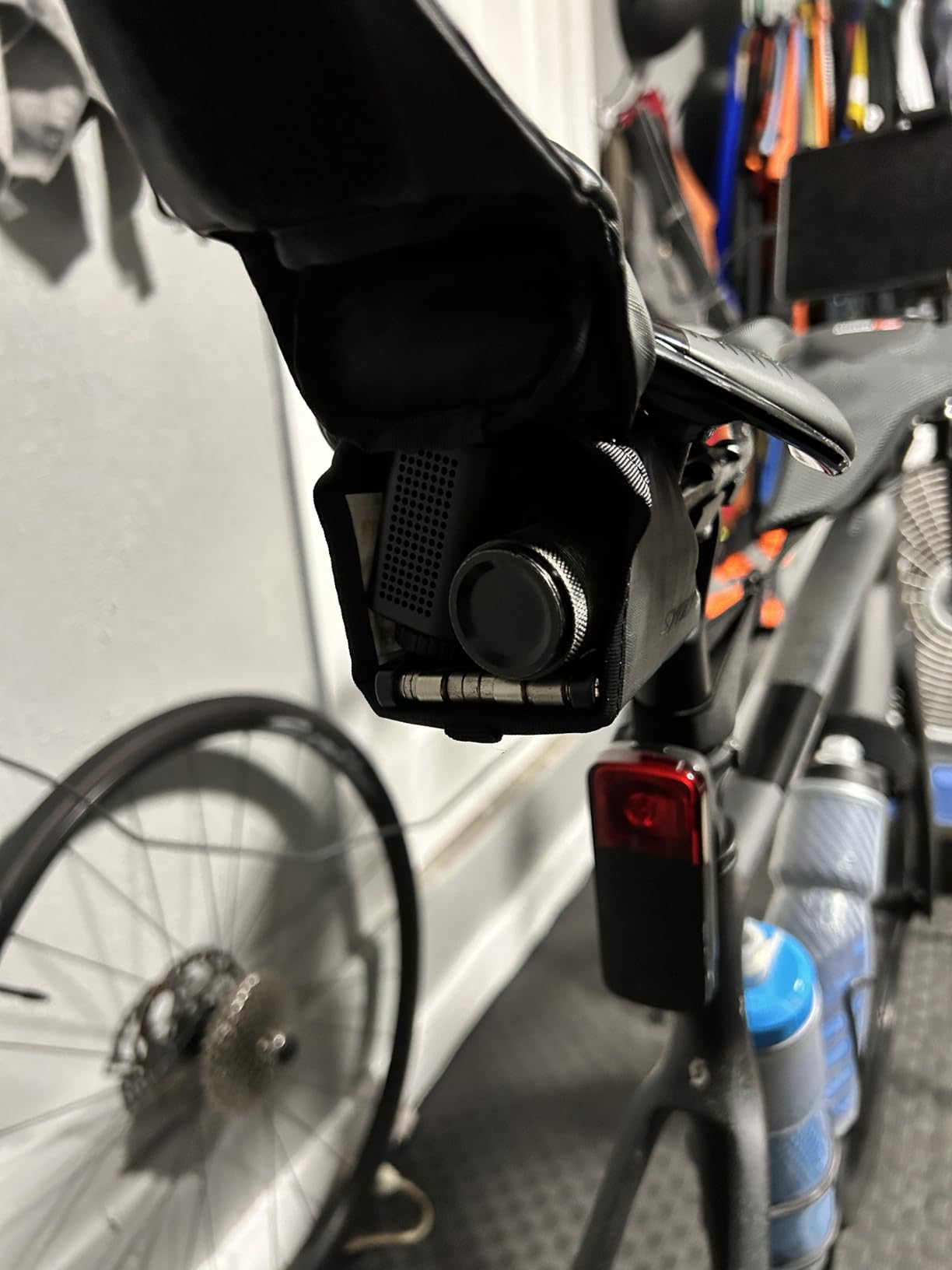 Fanttik X10 Ace Mini Electric Bike Pump, 120PSI, 22s Inflate, Auto Stop customer photo 2