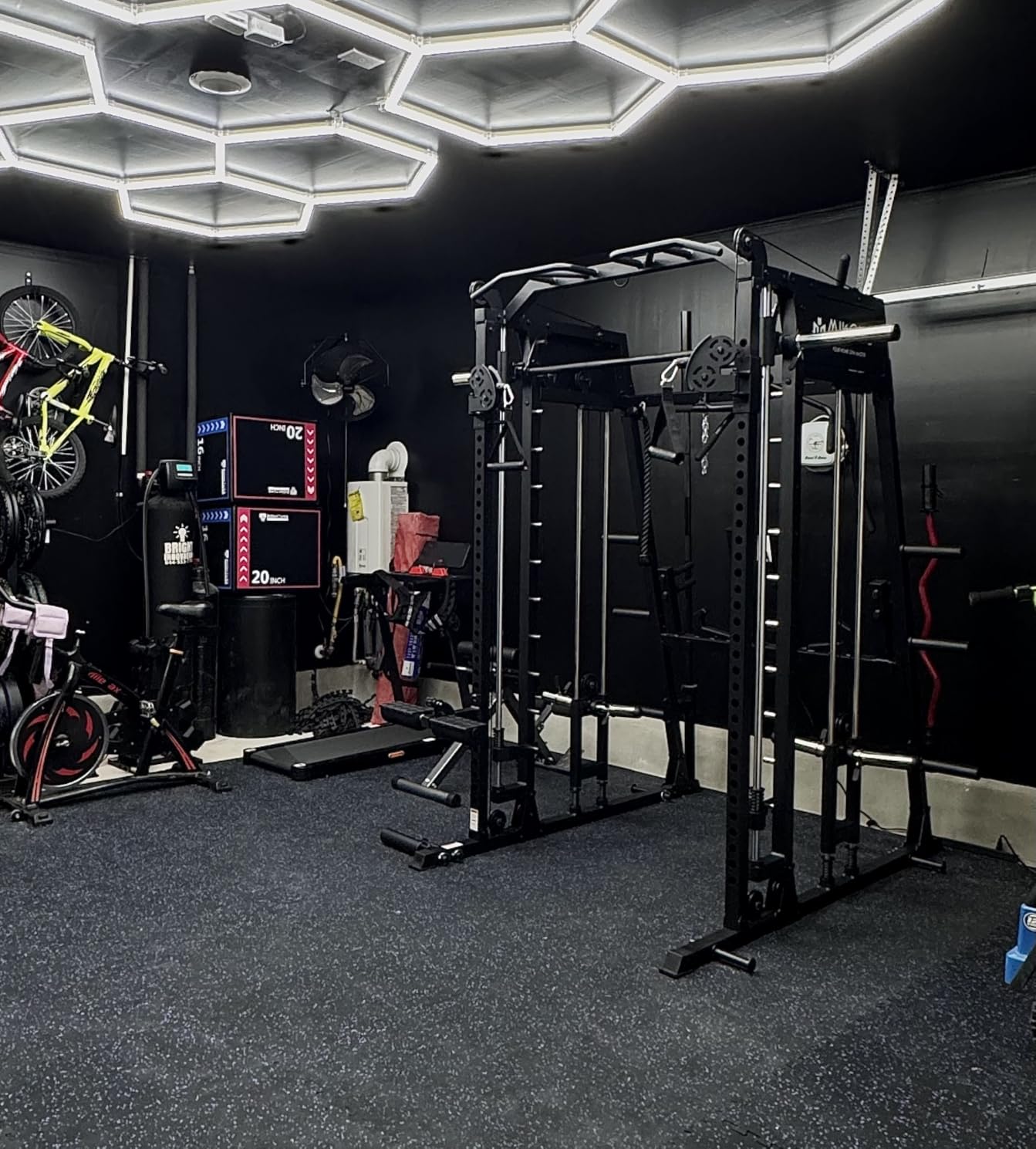 Mikolo M4 2.0 Smith Machine, 2200lbs Squat Rack with LAT-Pull Down System & Cable Crossover Machine, Training Equipment with Leg Hold-Down Attachment customer photo 1