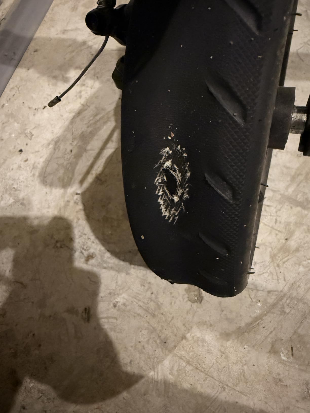 iScooter Electric Scooter for Adults & Big Kids, Portable Foldable E-Scooter | Cruise control, Smart App, dual braking, LED lights, and pneumatic tires for smooth campus, city, and daily rides customer photo 2