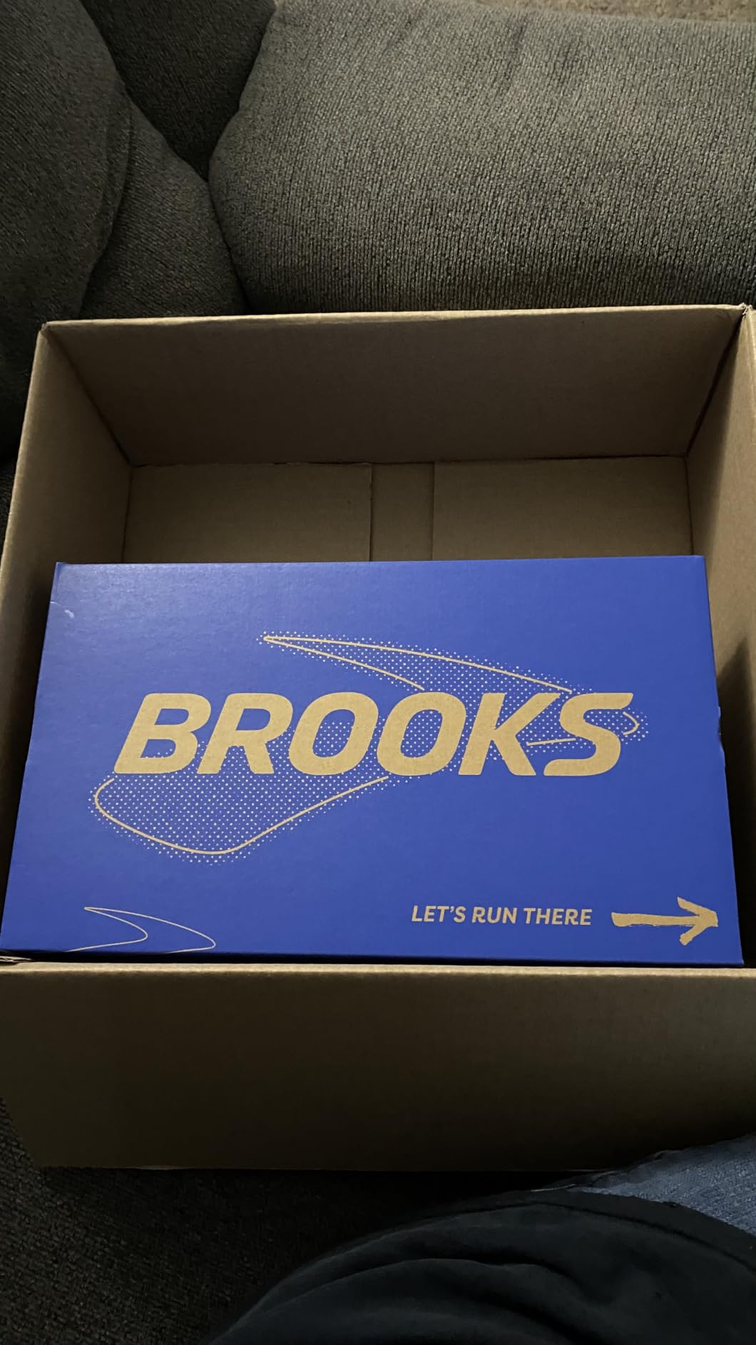 Brooks Men's Adrenaline GTS 25 Running Shoe customer photo 2
