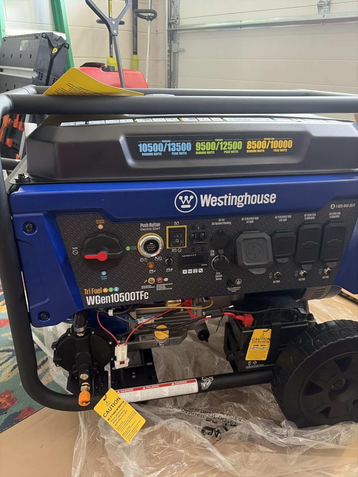 Westinghouse 12500 Peak Watt EFI Tri-Fuel Home Backup Portable Generator, Remote Electric Start, Transfer Switch Ready, Gas, Propane, and Natural Gas Powered, CARB Compliant customer photo 1