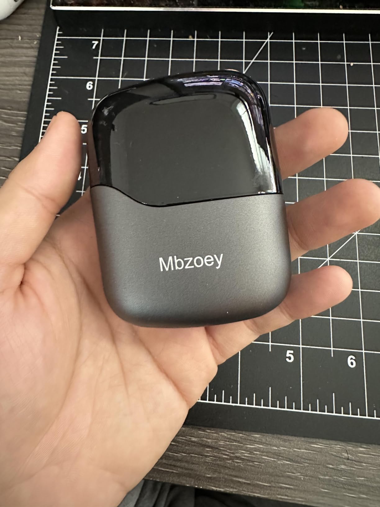 Mbzoey Electric Foil Shavers for Men: IPX7 Waterproof - Magnetic Cover, Mini Razor for Travel, Face Shaver with LED Display & USB-C Fast Charge, Micro-Comb Technology & Precision Blades customer photo 2