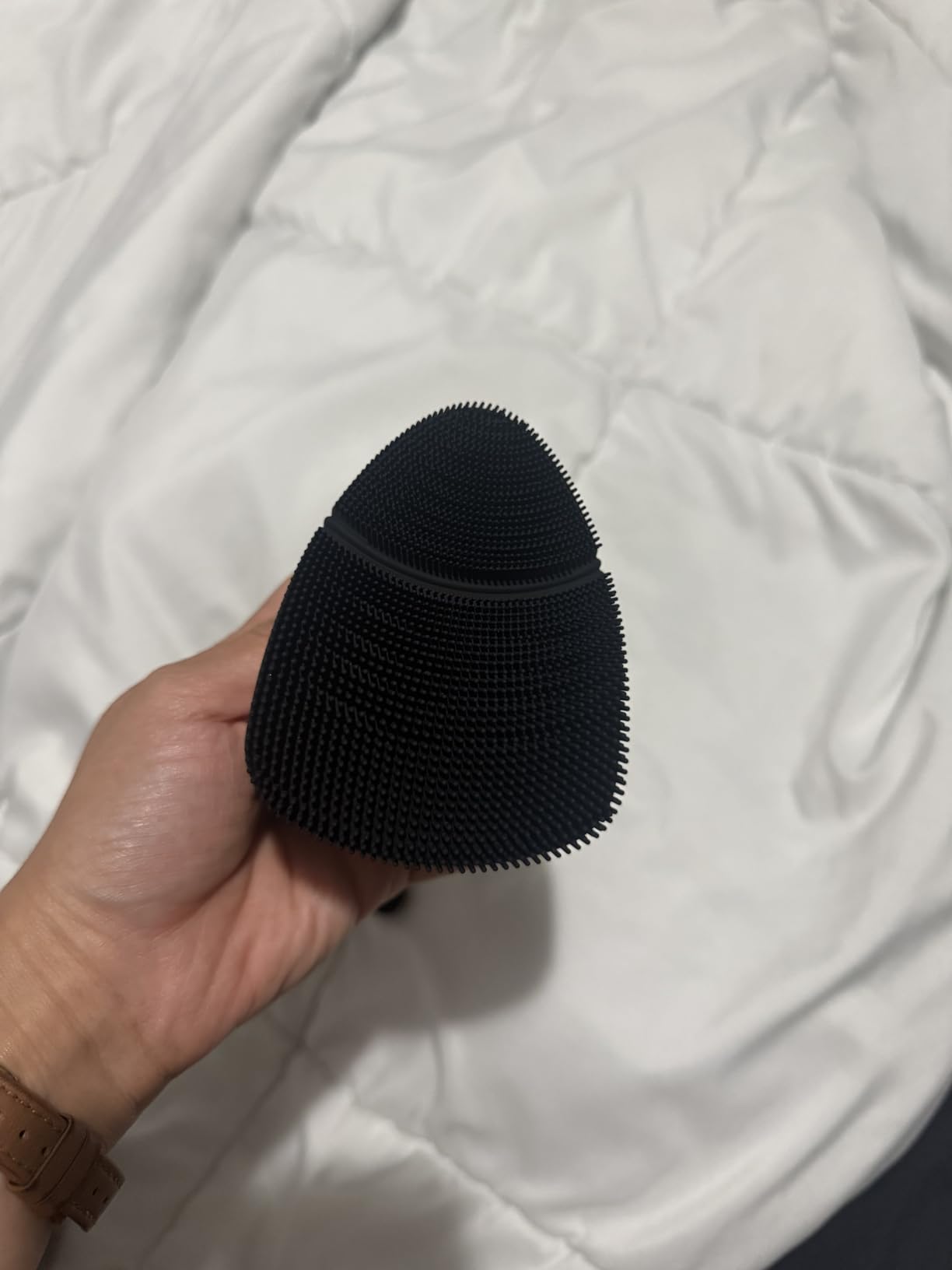 MANSCAPED The Face Buffer PRO - Men's Electric Silicone Face Scrubber for Nourishing, Deep Cleaning & Exfoliating Your Skin, 3 Facial Cleansing Modes & 2 Sonic Vibration Speeds, Travel Lock customer photo 1