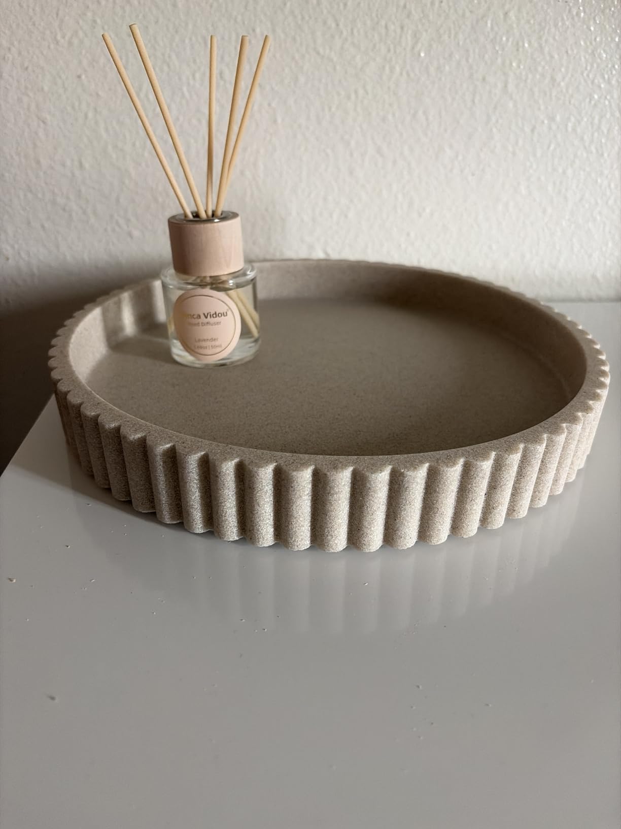 OAKOA Round Decorative Tray Coffee Table Tray - Resin Circle Tray Decor | Coffee Table Decor for Living Room - Coffee Table Centerpiece Tray - Bandejas Decorativas - Decor Tray for Home Decor customer photo 2