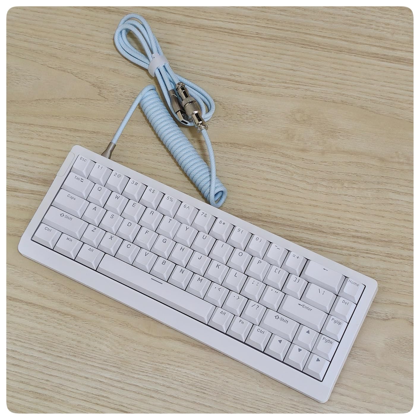 EPOMAKER HE68 Lite Hall Effect Gaming Keyboard, 8k Polling & 128K Scan Rate, 0.005mm Adjustable Trigger, 0.125ms Latency, 5-Layer Sound-Dampened, Snap Key, SOCD, A-RGB, Wired, Mac Software (White) customer photo 1
