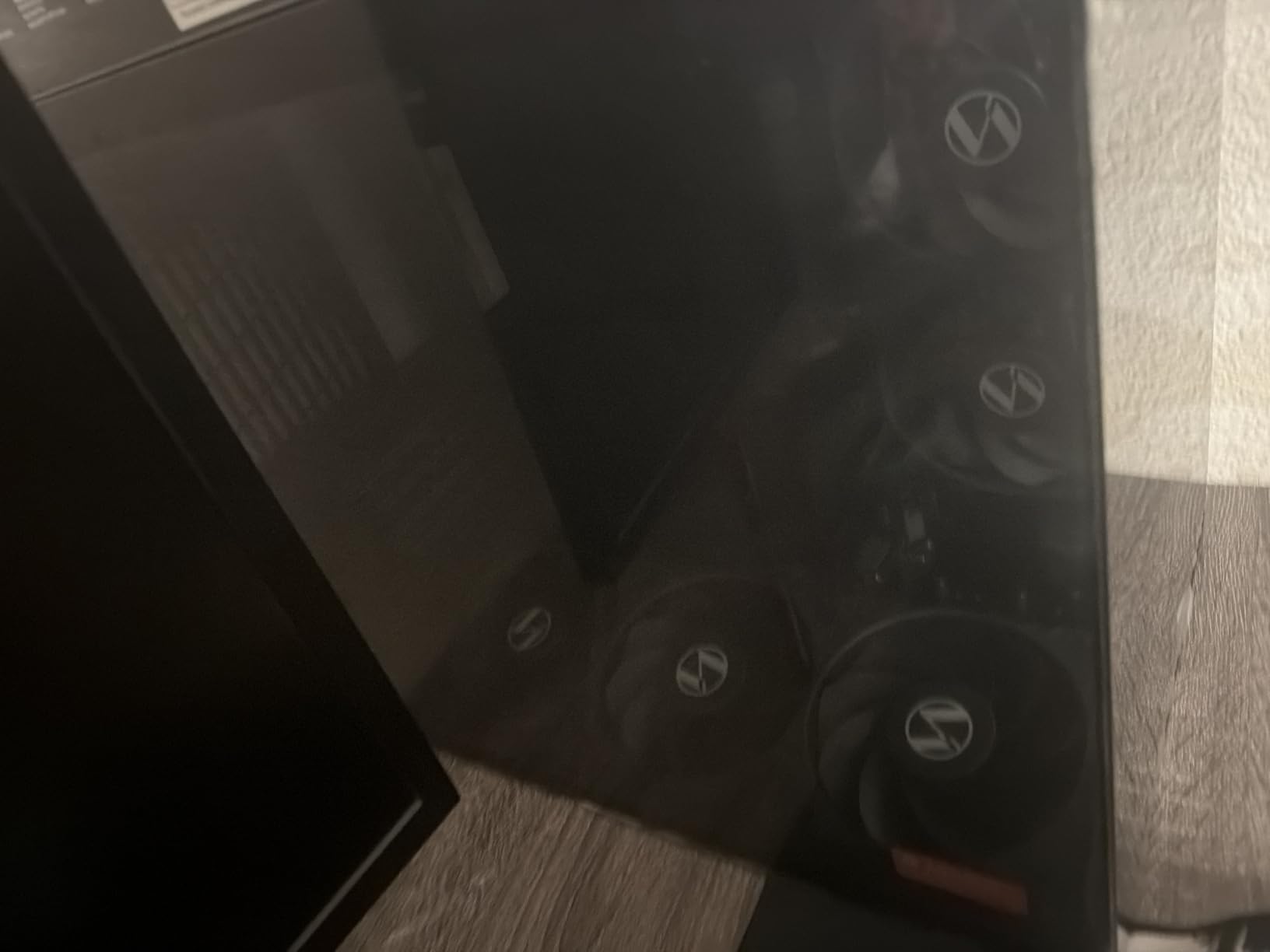 Lian Li O11D MINI V2 Flow-ATX Mid-Tower PC Case-Black-O11DMIV2FX customer photo 2