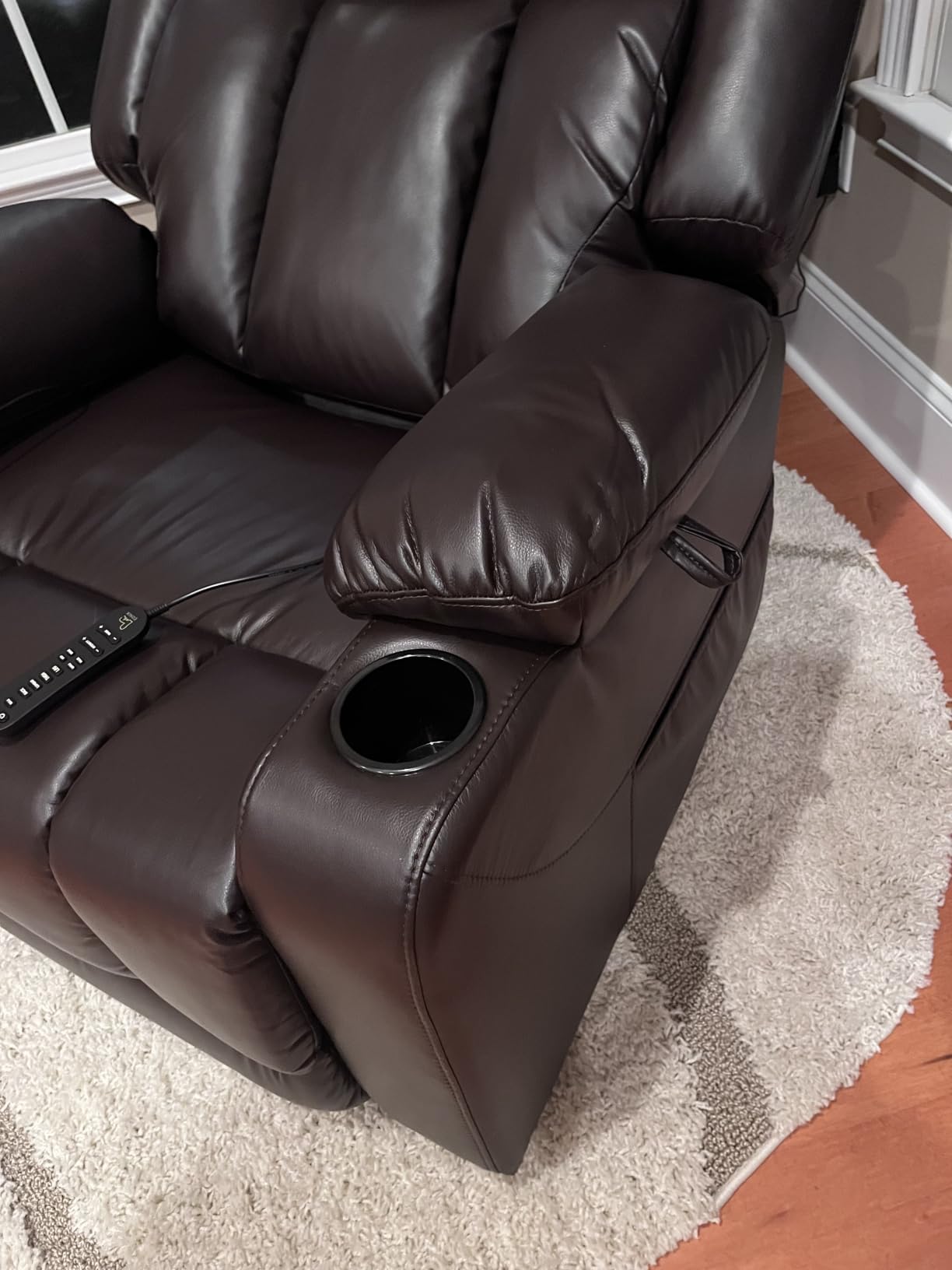 EONIX Power Lift Recliner Chair for Seniors, 400 lb, Stand Assistance | Electric Recliner with USB Ports, Independent back & footrest, Lay Flat, Infinite Position, Cup Holder & Side Pockets customer photo 2