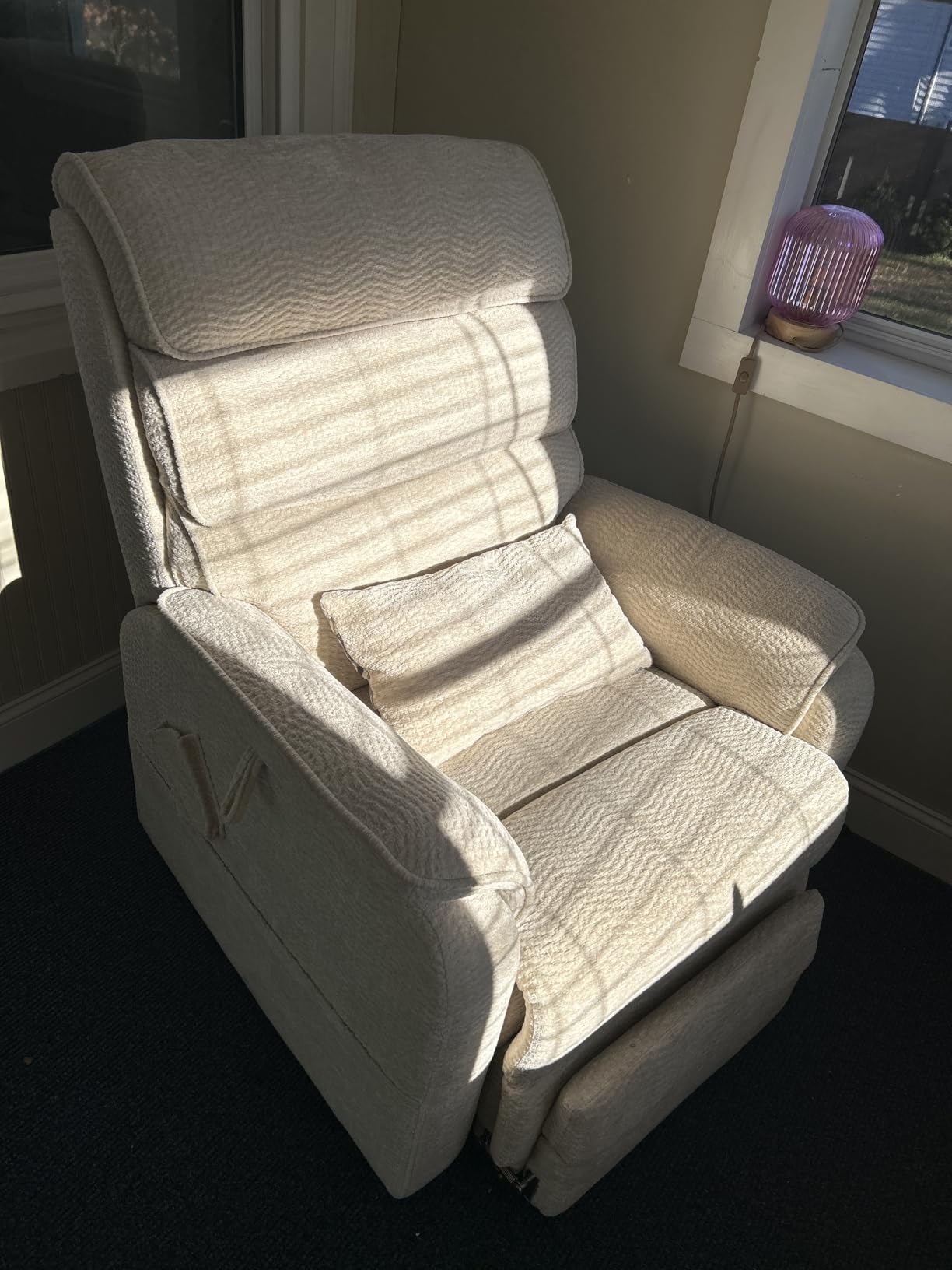 DYNOX Dual Motor Power Lift Recliner Chair for Tall Man, Lay Flat Lift Chair with Extended Footrest, Infinite Position Reclining, Heat & Massage, Chenille Fabric, 350 lbs Support, Beige, 9198L customer photo 2