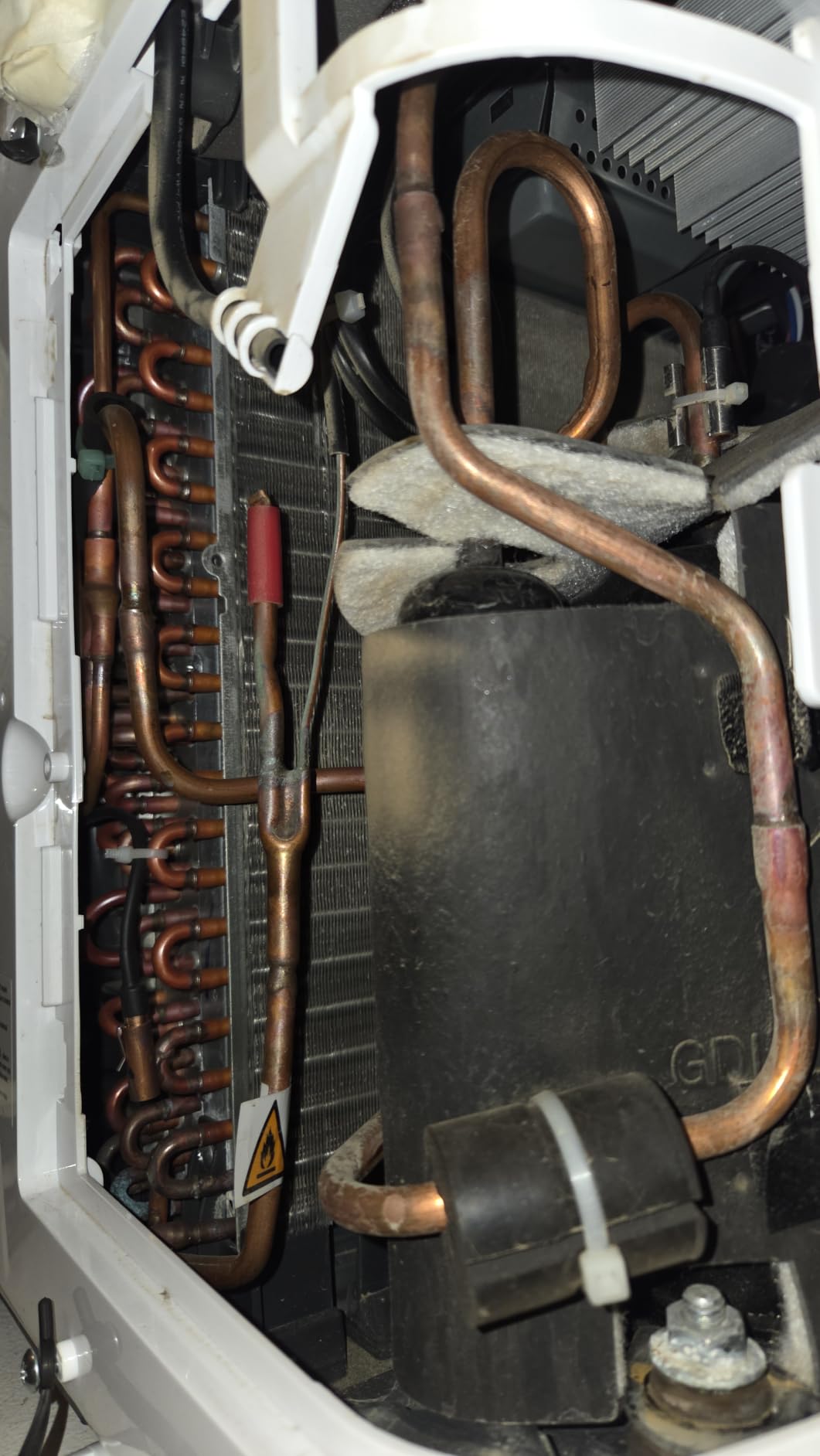 Hisense 8,000 BTU DOE/SACC (10,000 ASHRAE) Portable Air Conditioner Dual Hose & Inverter, 350 Sq Ft, Wi-Fi, ConnectLife App Google & Alexa, 3 operating modes, Noise 42 dB HAP0825TWD (Renewed) customer photo 1