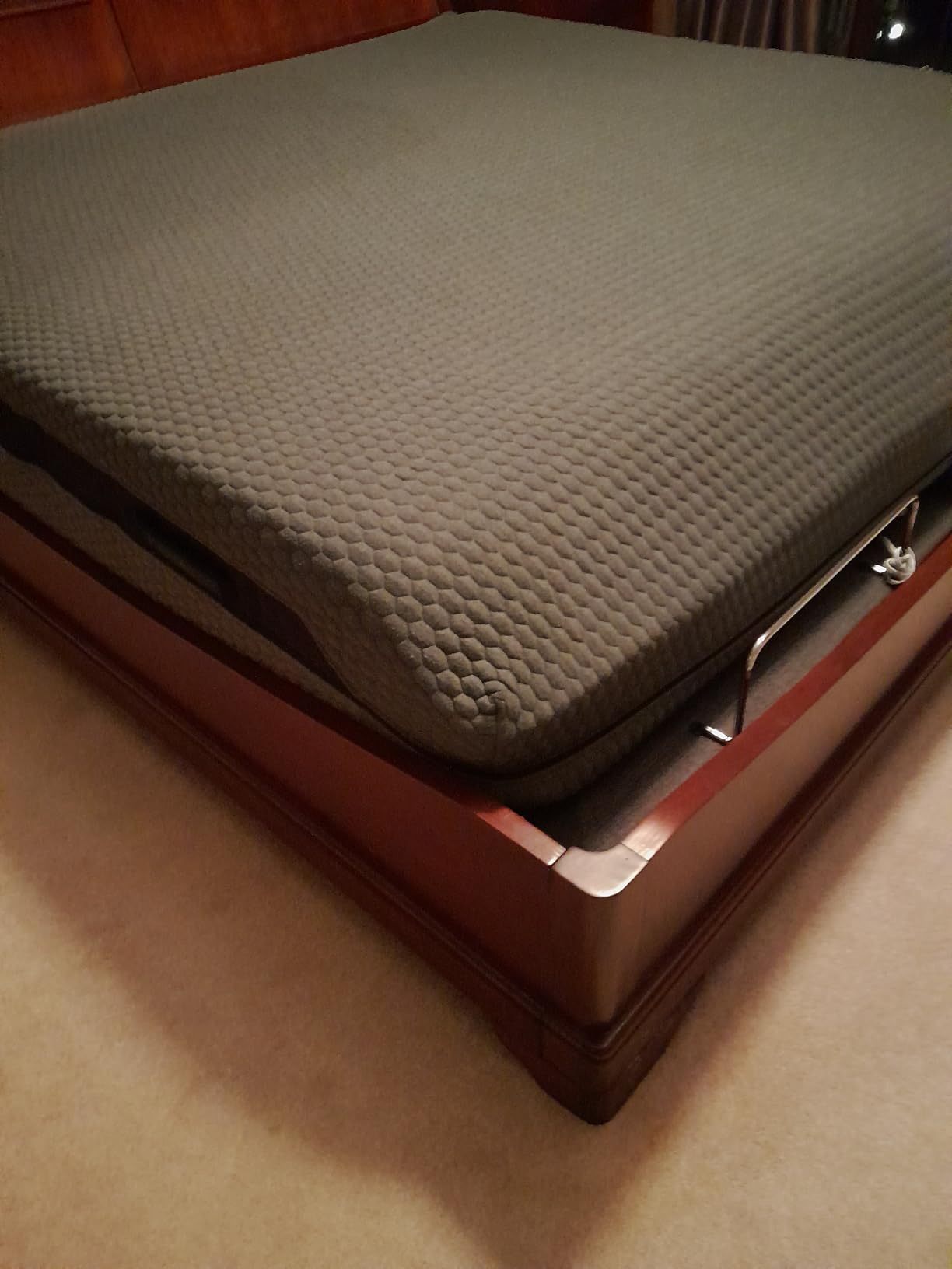 Sleep Hybrid Foam Mattress | Supportive Mattress | Flippable to a Soft or Firm Side | Advanced Cooling Design | Motion Minimizing | Tri-Zone Airflow Layers (King (U.S. Standard)) customer photo 2