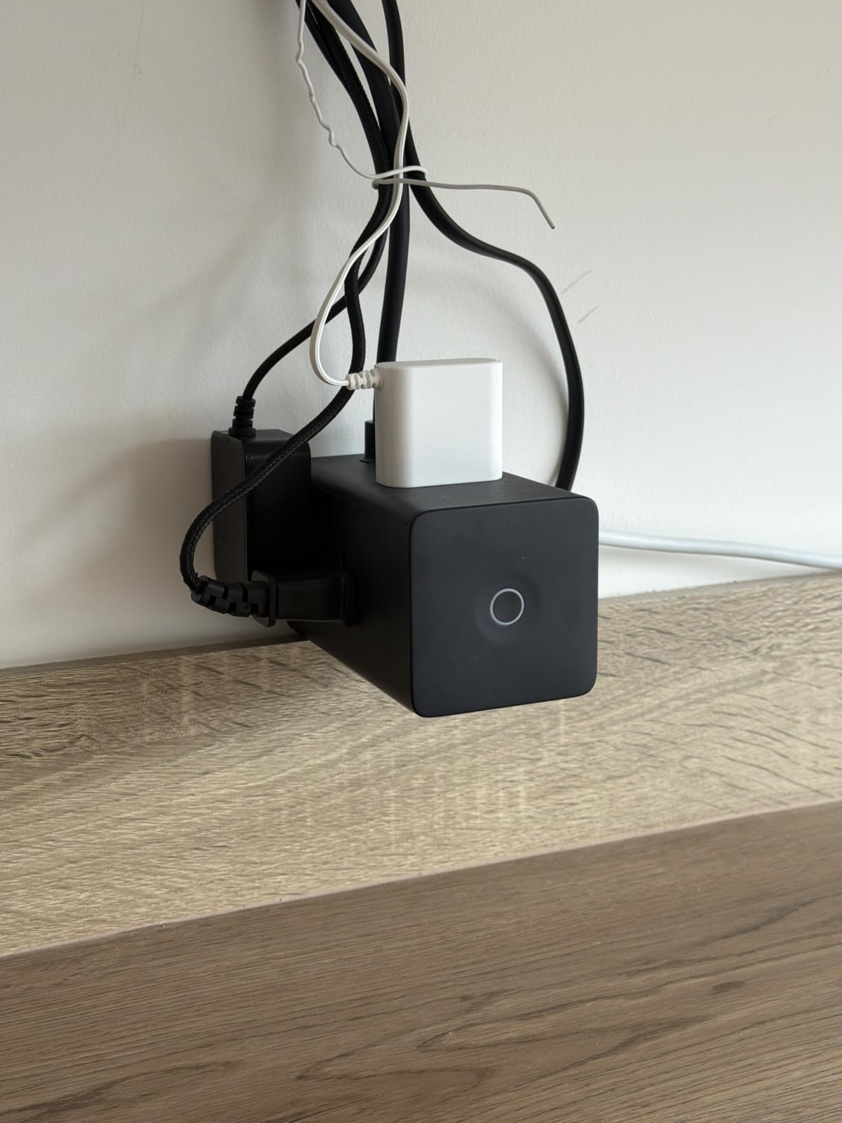 Charging Station 67W, 10-in-1 USB-C PD Fast Charging Desktop Charger with 1200J Surge Protection, 5ft Extension Cord, 6 AC, 3 USBC, 1 USBA Ports for iPhone 16/15, MacBook, Tablet, Desktop customer photo 1