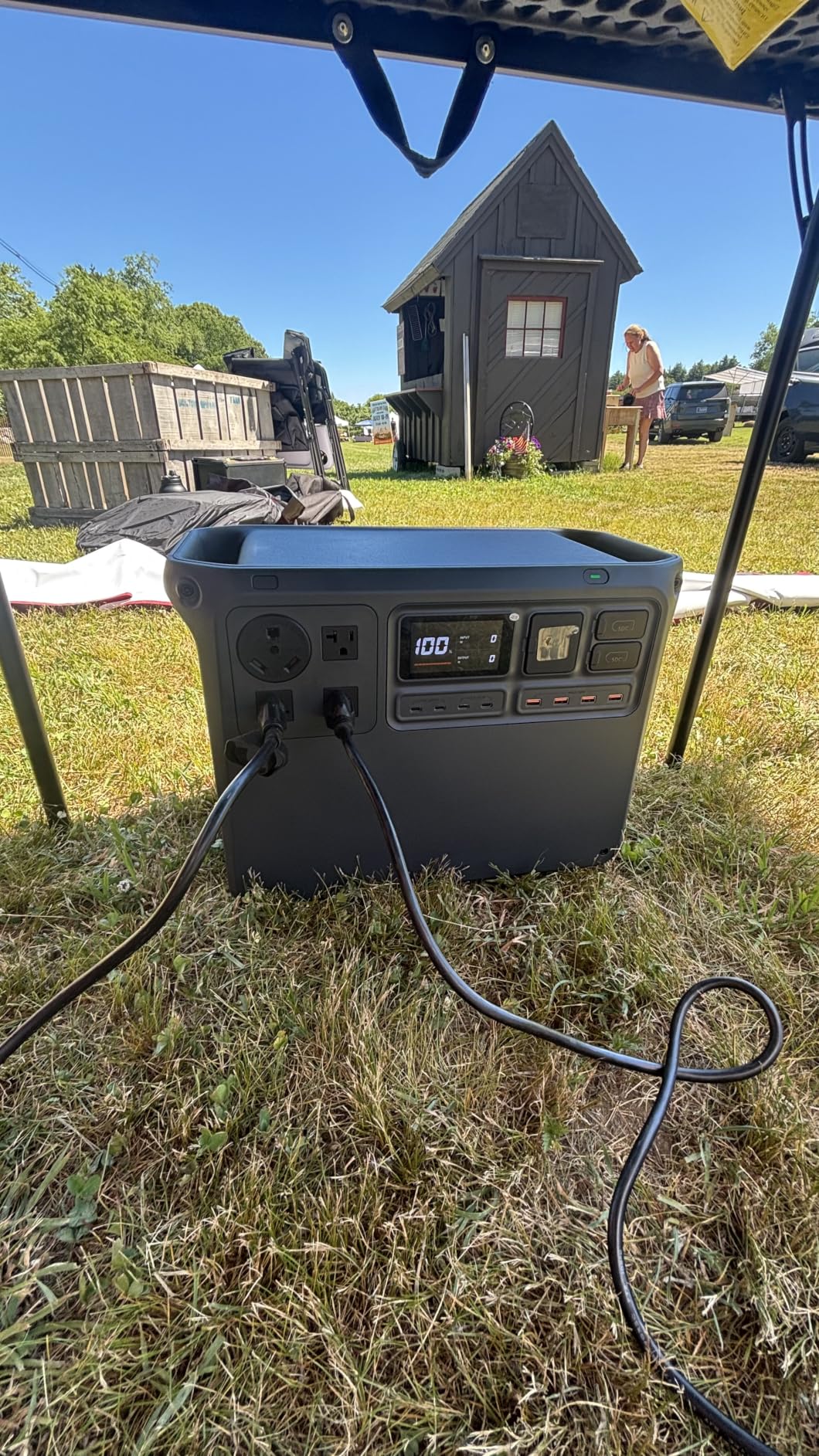 DJI Power 2000 Portable Power Station, 2048Wh LFP Battery | Compact Size, 3000W Stable Output, Fast Recharge, Electric Generator for Home, Camping & RVs, Off-Grid customer photo 2