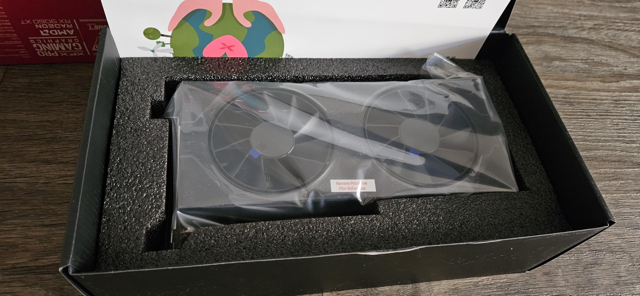 XFX Swift AMD Radeon RX 9060 XT OC Gaming Edition with 16GB GDDR6 HDMI 2xDP, RDNA 4 RX-96TSW16BQ customer photo 2
