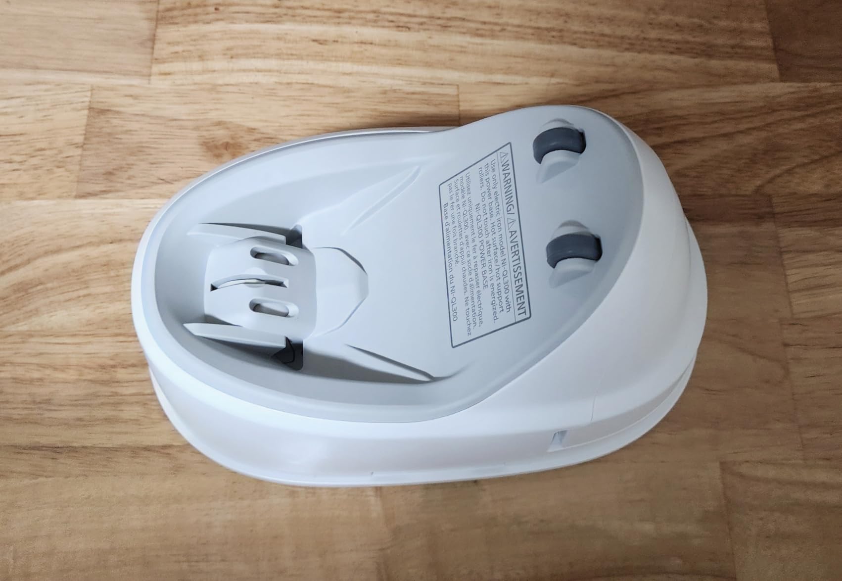 Panasonic Compact Cordless Steam Iron with Charging Station, Sage Green - NI-QL300G, Cordless Compact Steam Iron, Lightweight, Dry & Steam Settings, Non-Stick Sole Plate customer photo 2