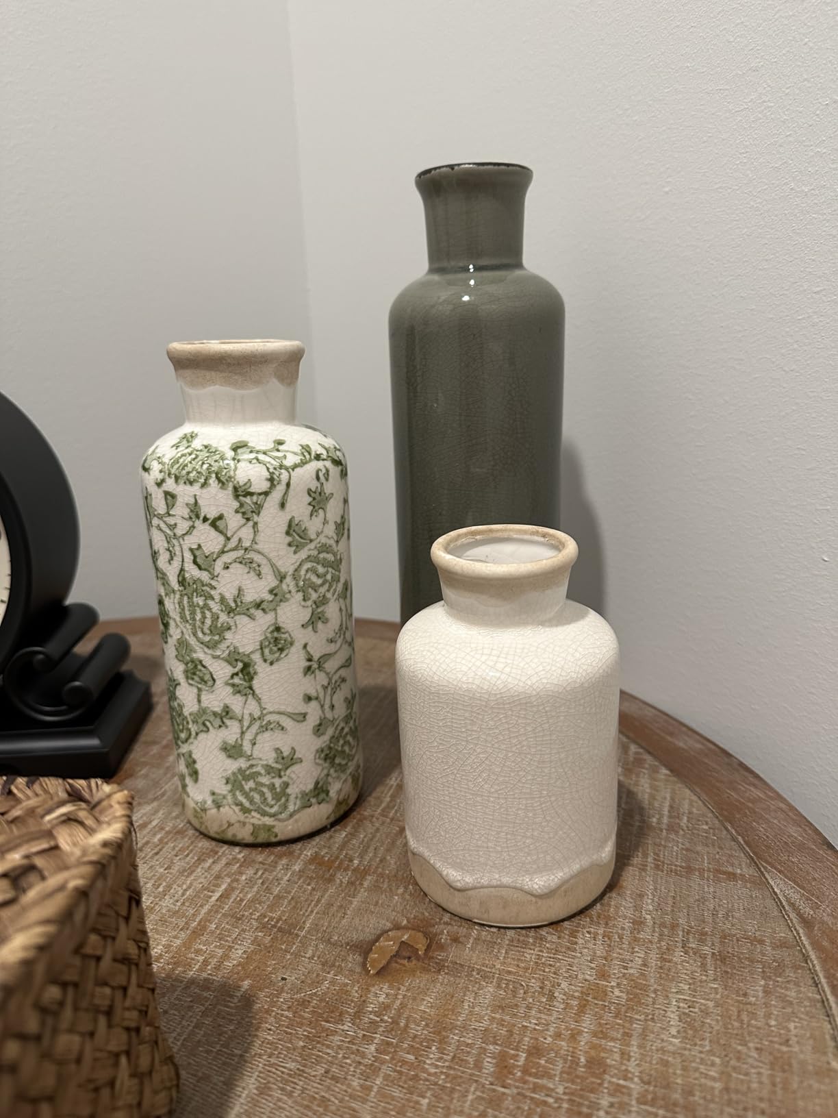 Vintage Vase Set of 3, Ceramic Vintage Flower Vases, Chinoiserie Decorative Home Decor Retro Floral Vase Rustic Farmhouse Decor for Table Bookshelf Mantel Kitchen Living Room Office - Green and Beige customer photo 2