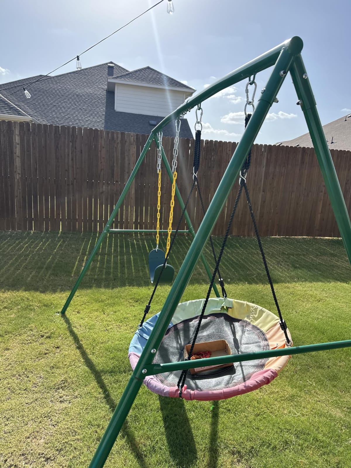 Trekassy 440lbs Swing Sets for Backyard, 2 Seat Saucer & Belt Swing customer photo 1