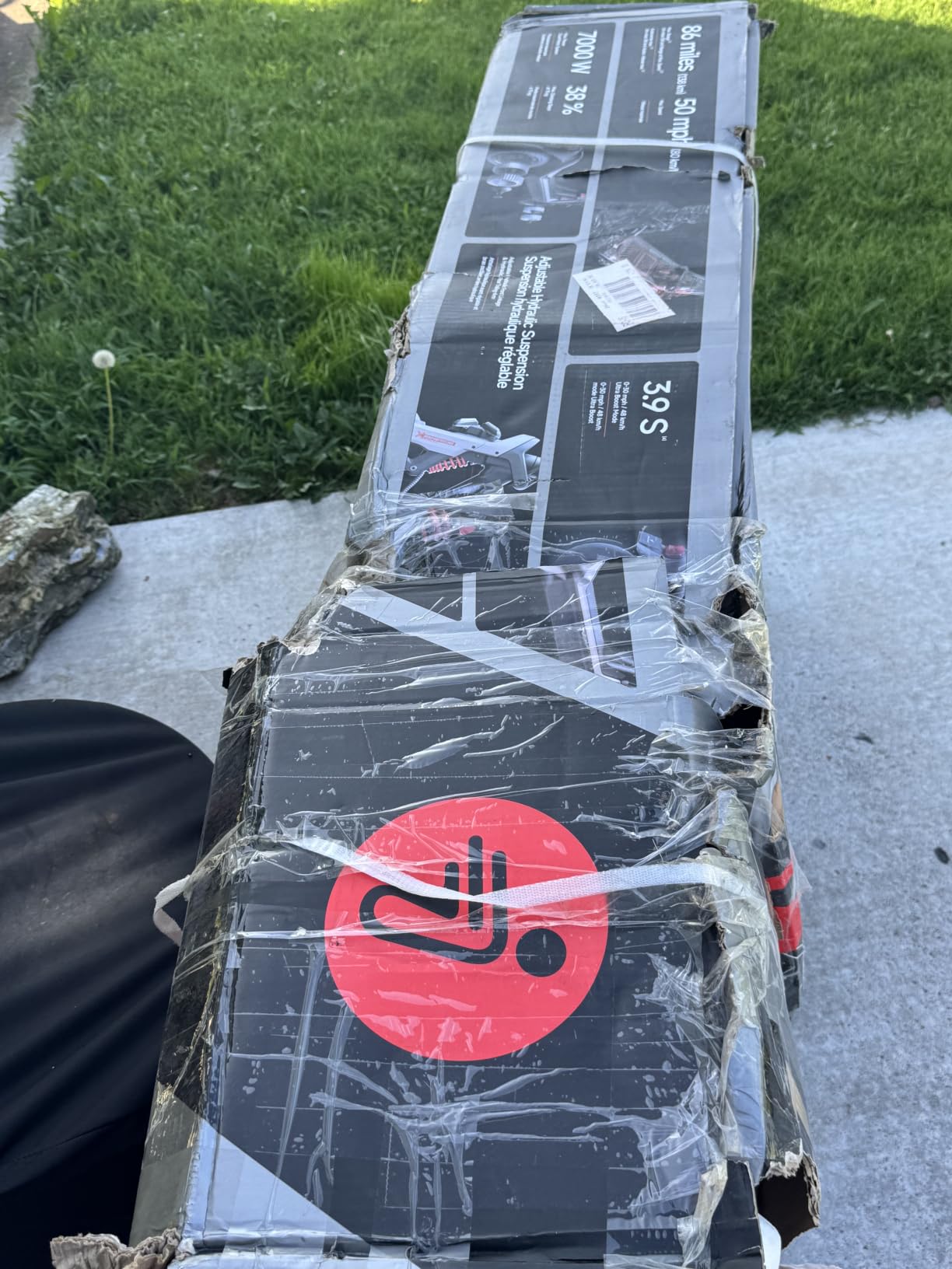 SuperScooter GT3 Pro Electric Scooter, 50MPH Top Speed, 86-Mile Max Range, Dual Motor, 7000W Peak Power, Dual Hydraulic Suspension and Disc Brakes, UL-2272 2271 Certified customer photo 2