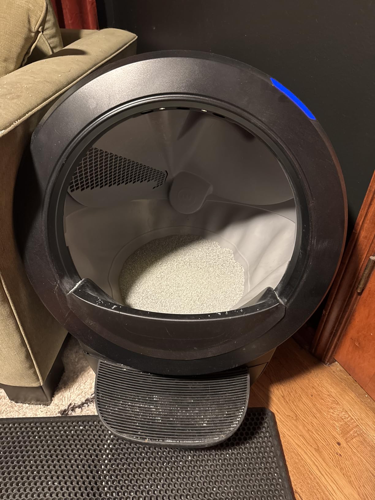 Litter-Robot 4 Supply Bundle, Black | Automatic, Self-Cleaning Litter Box, Includes Litter-Robot 4, 3 OdorTrap Refills, 10 Liners, 30 Wipes, & 2 Filters customer photo 2