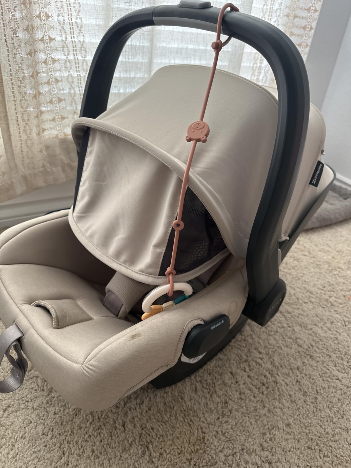 UPPAbaby Mesa V3 Infant Car Seat with Base, Insert & SmartSecure - Callum customer photo 2