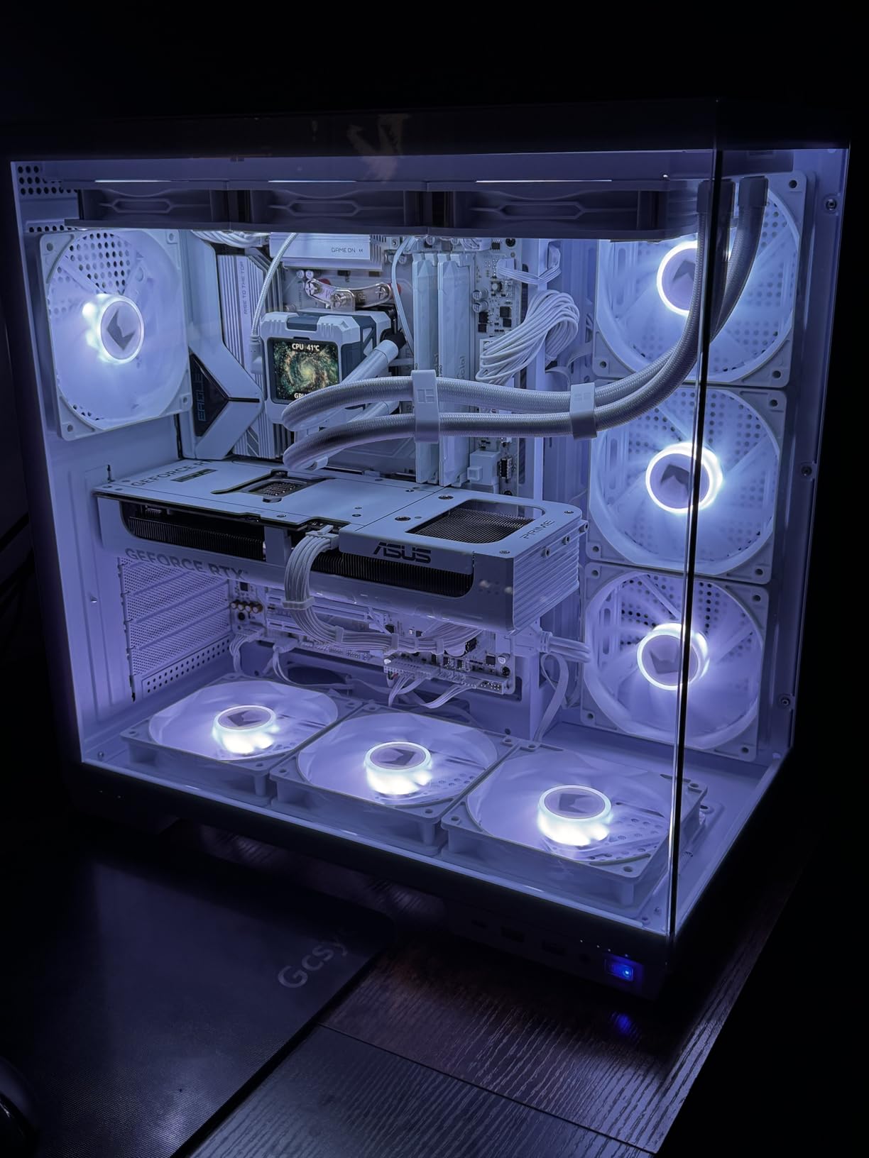 ASUS Prime GeForce RTX 5070 12GB GDDR7 White OC Edition Gaming Graphics Card customer photo 1