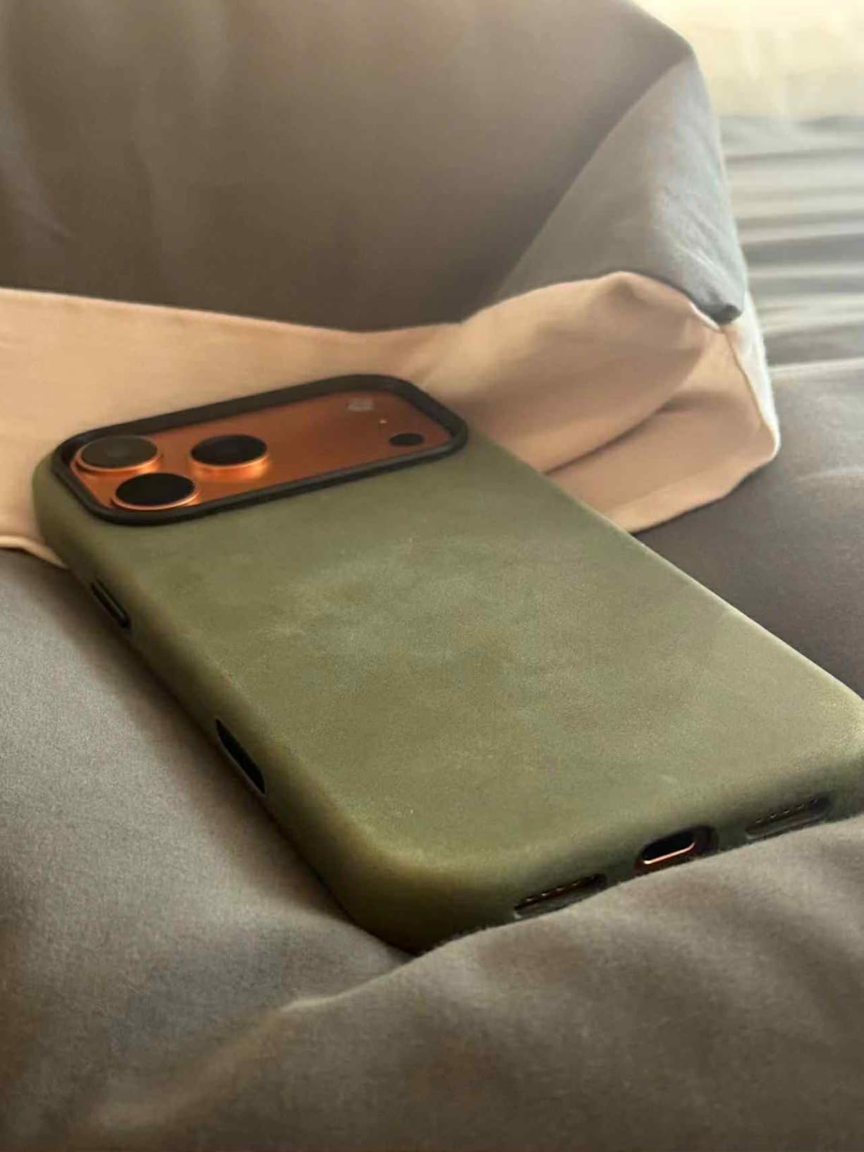 Belemay Crazy Horse Leather Case for iPhone 17 Compatible with MagSafe 6.3