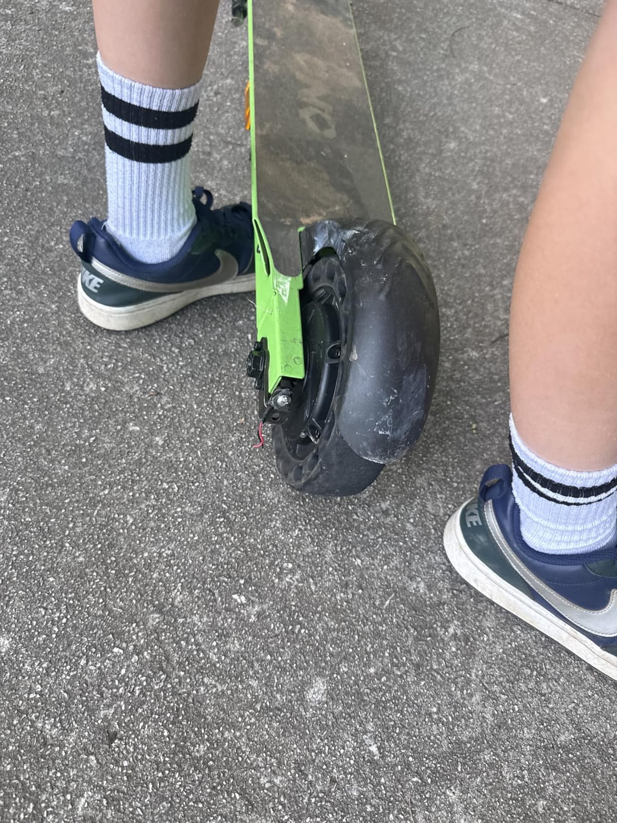 Electric Scooter for Big Kids/Teens - 250W Motor, 15.5 mph Top Speed, Rear Foot Brake, Folding E-Scooter for Riders customer photo 1