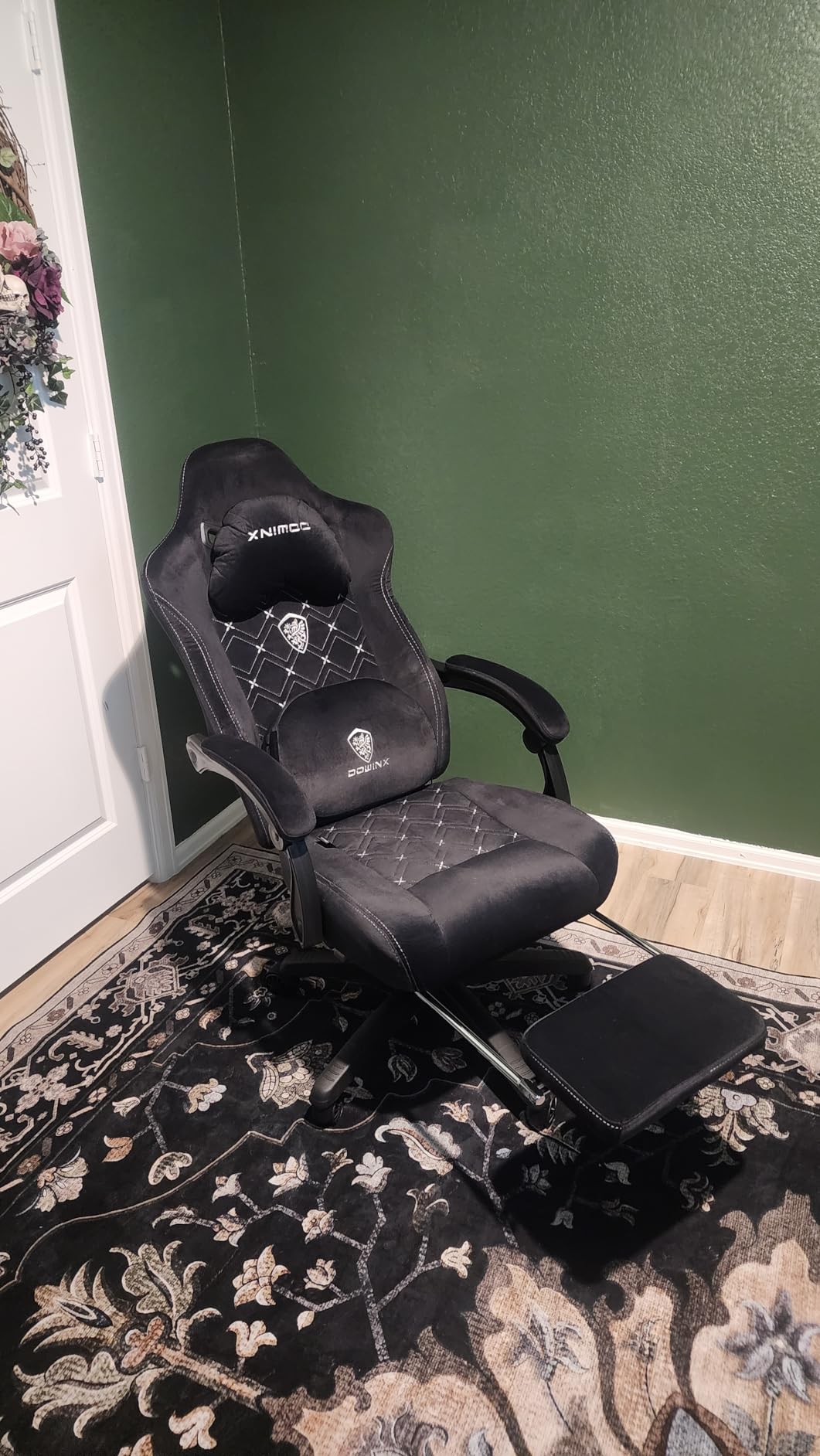 Dowinx Gaming Chair with Heated Massage Lumbar Support, Big and Tall Fabric Gaming Chair with Footrest, 350lbs, Black customer photo 2